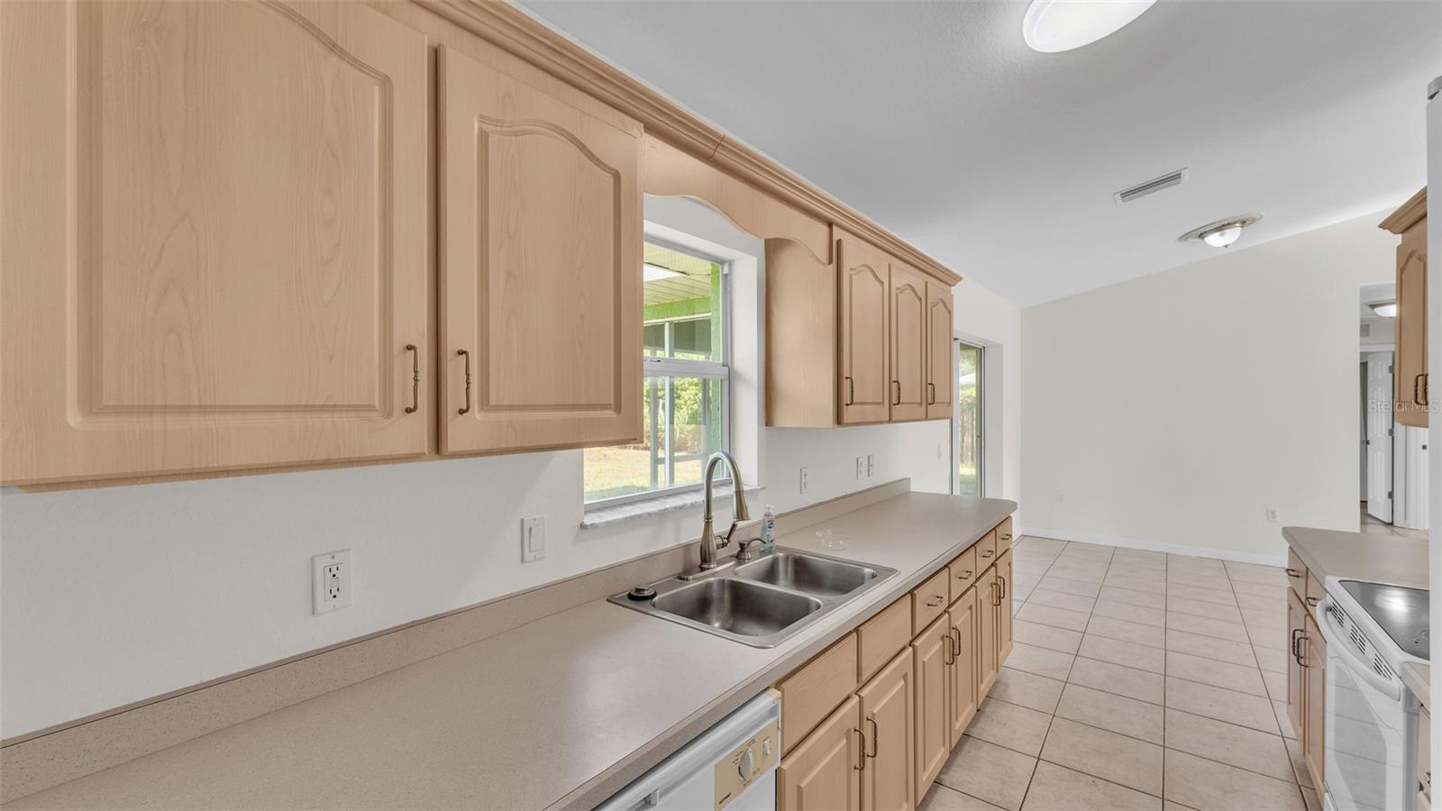 Image 22 of 38 For 4515 Starfish Avenue