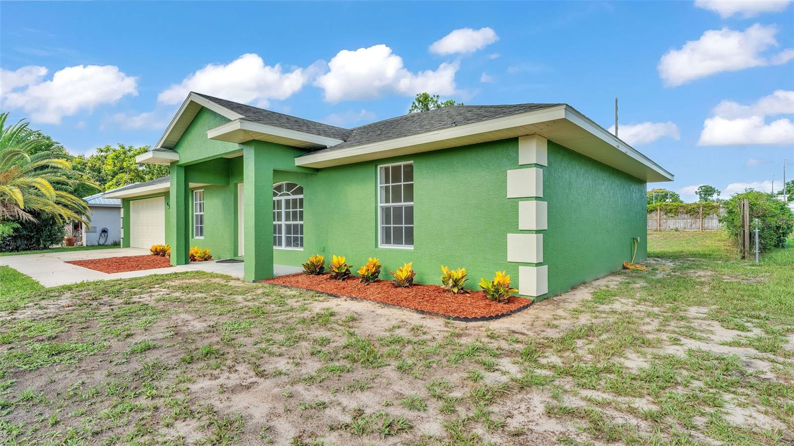 Image 3 of 38 For 4515 Starfish Avenue