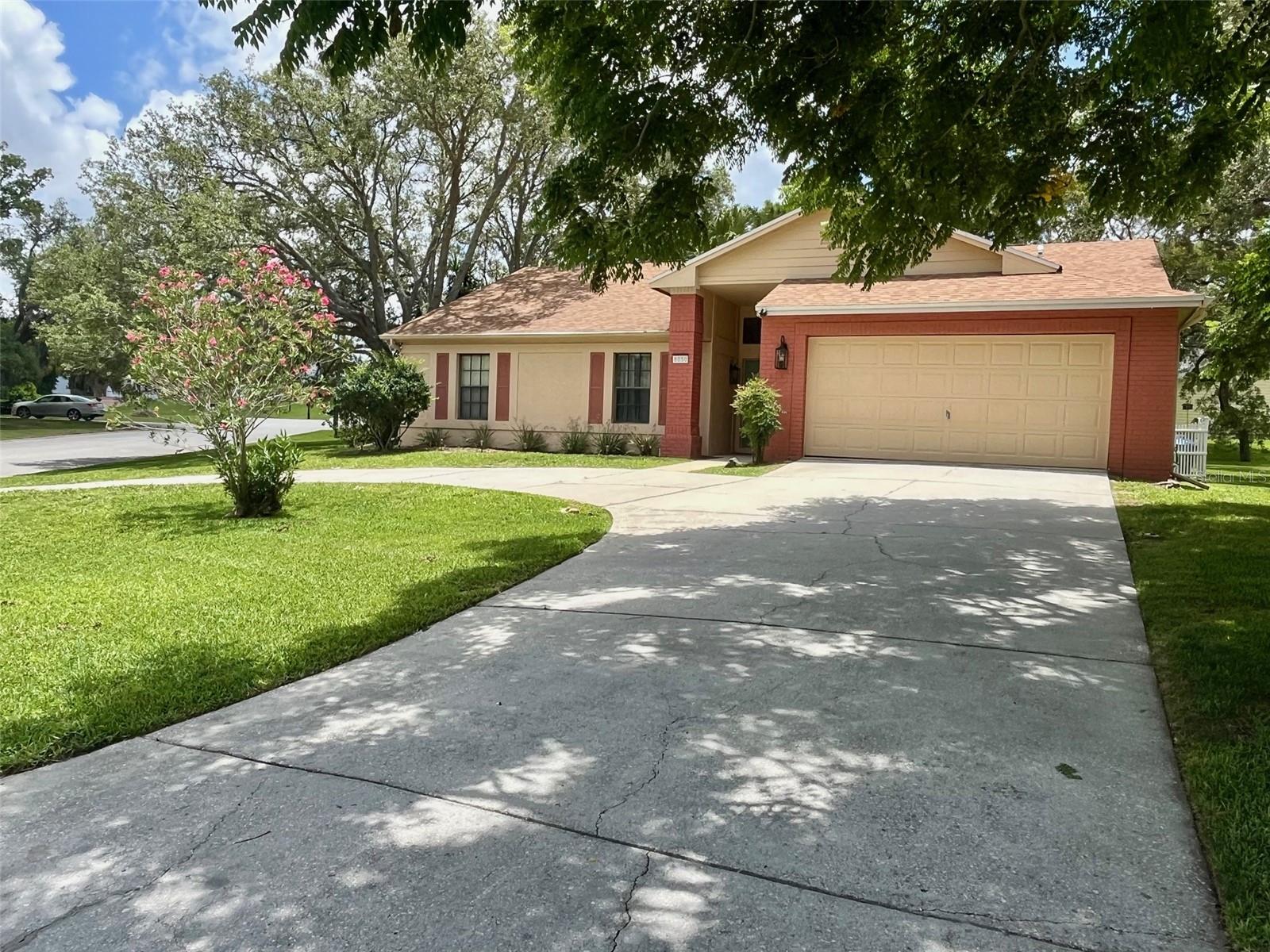 Image 2 of 31 For 8050 Eacon Court