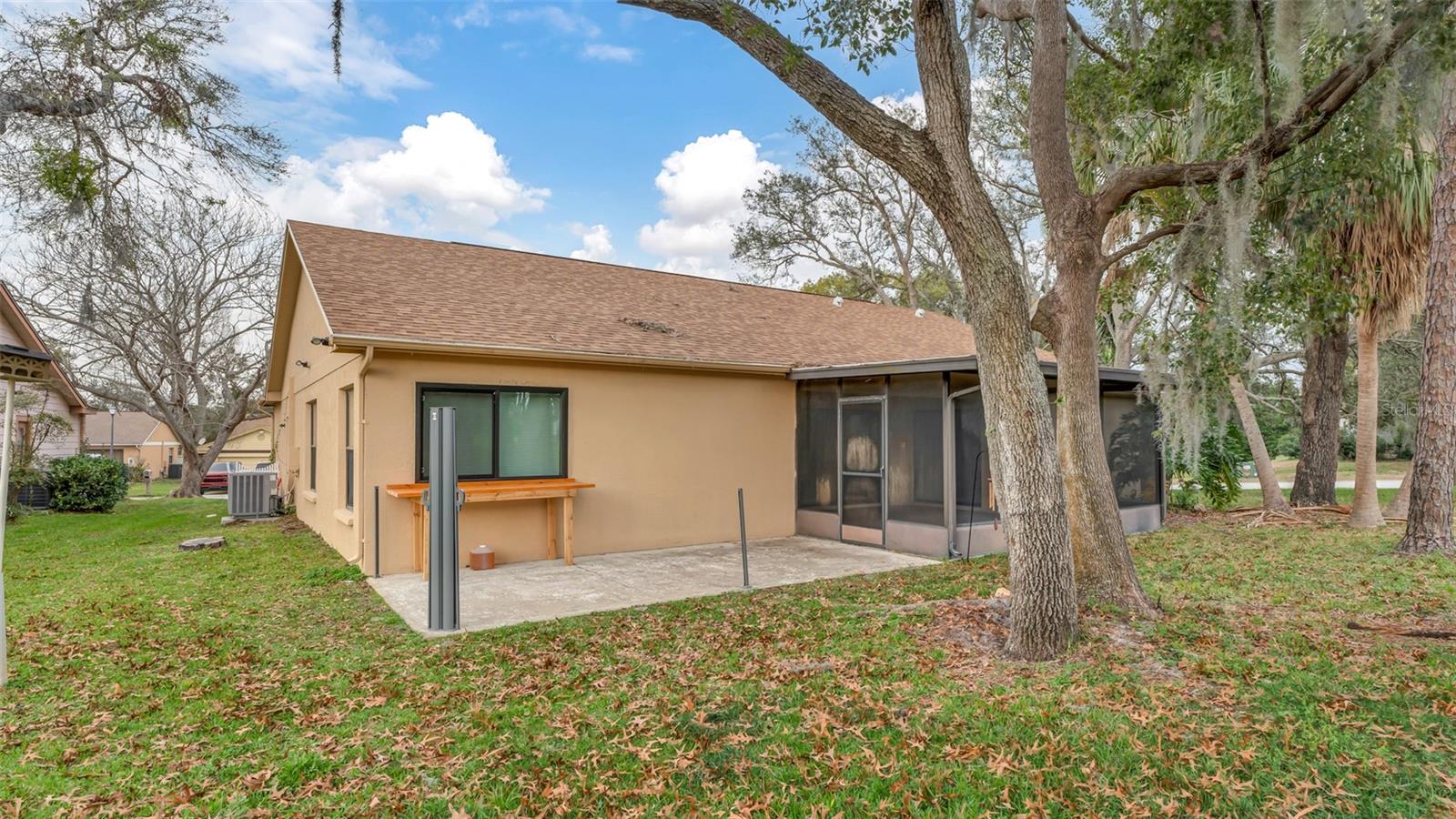 Image 30 of 31 For 8050 Eacon Court
