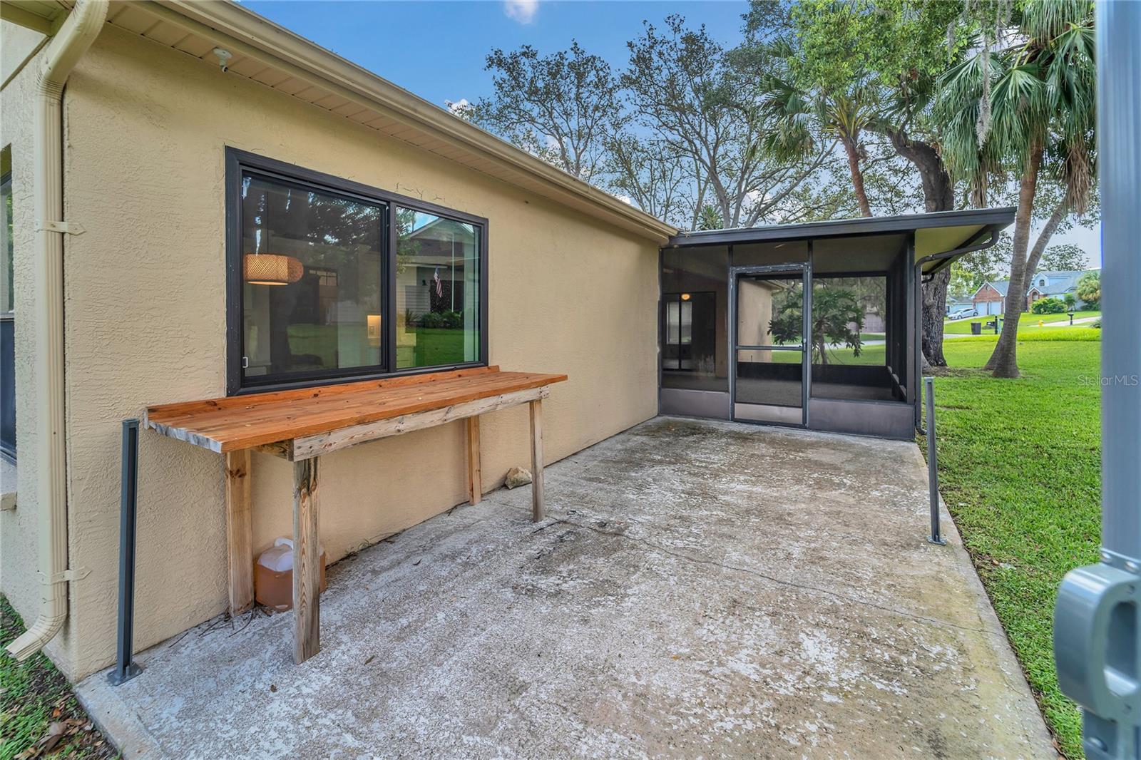 Image 32 of 44 For 8050 Eacon Court