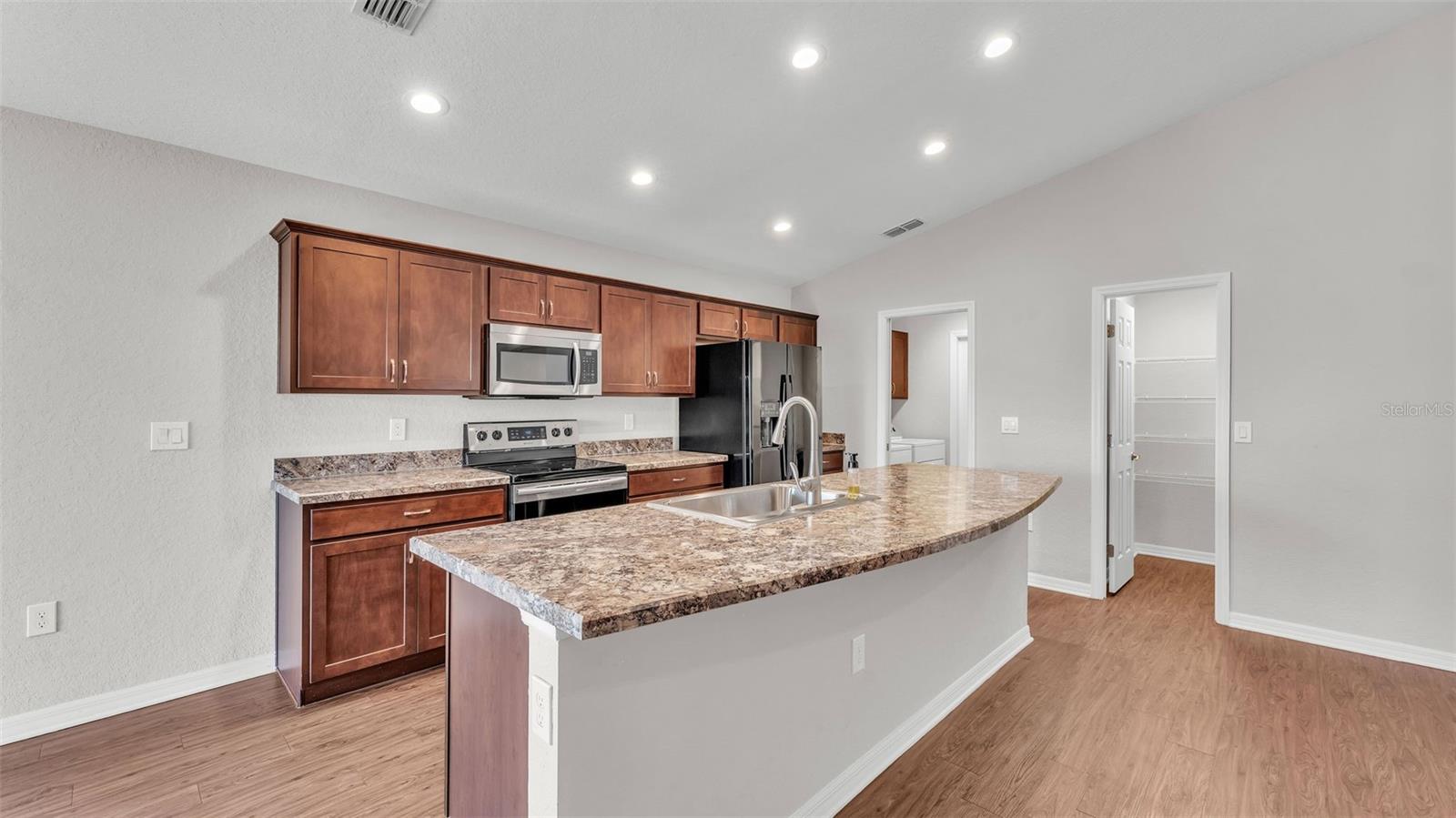 Image 14 of 48 For 4143 Red Fern Lane