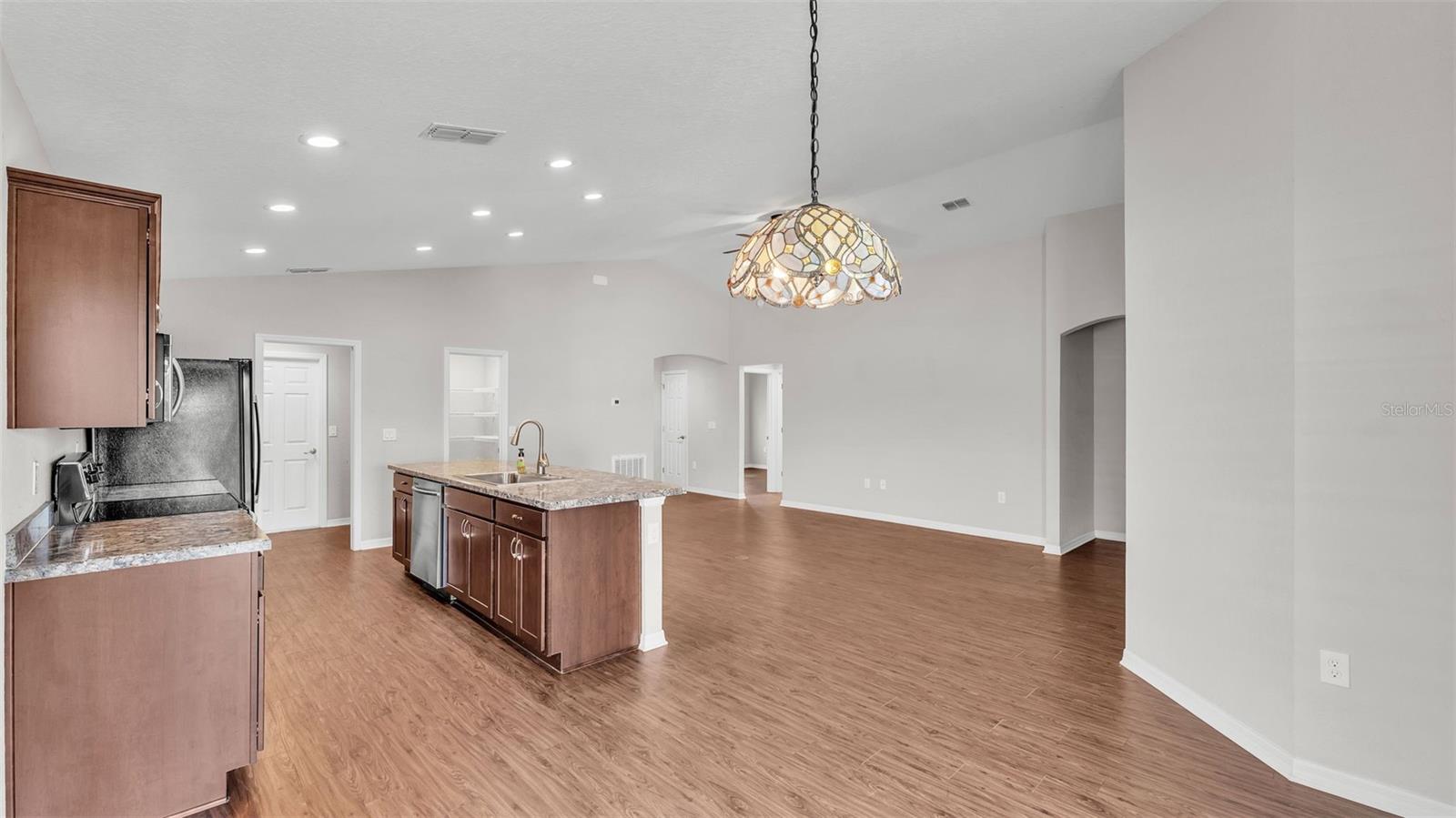 Image 18 of 48 For 4143 Red Fern Lane