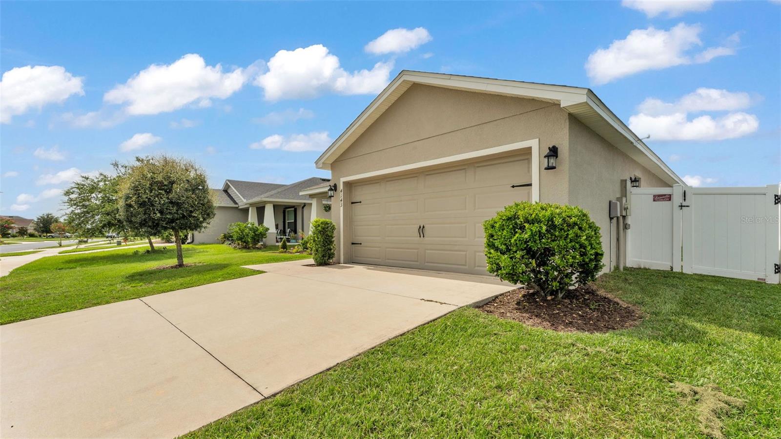 Image 4 of 48 For 4143 Red Fern Lane