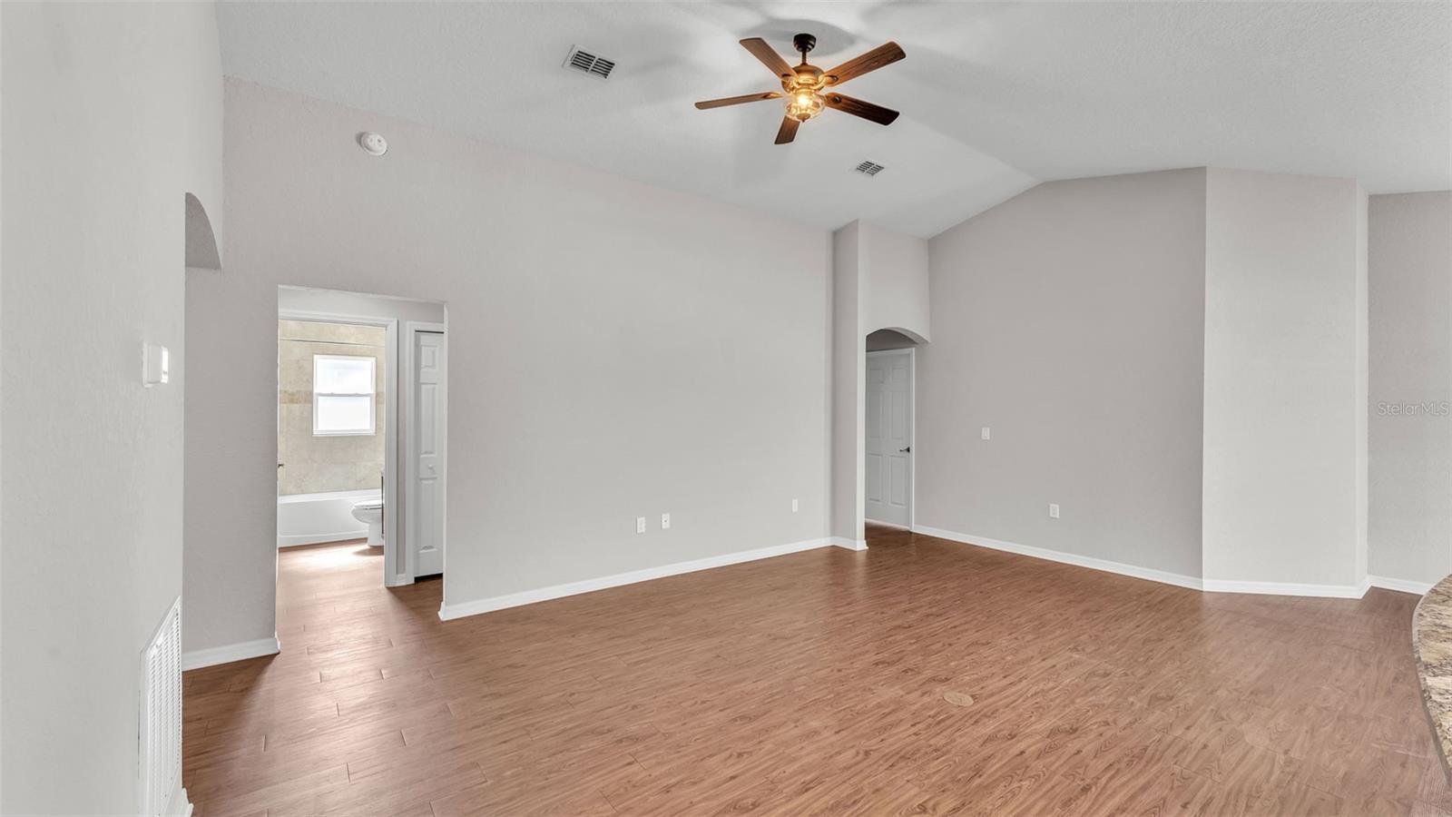 Image 9 of 48 For 4143 Red Fern Lane