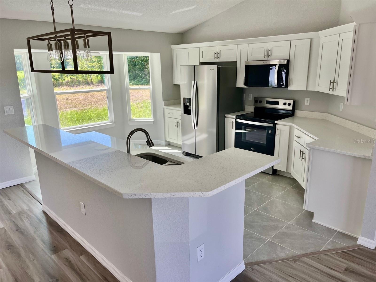 Image 6 of 8 For 2780 75th Boulevard