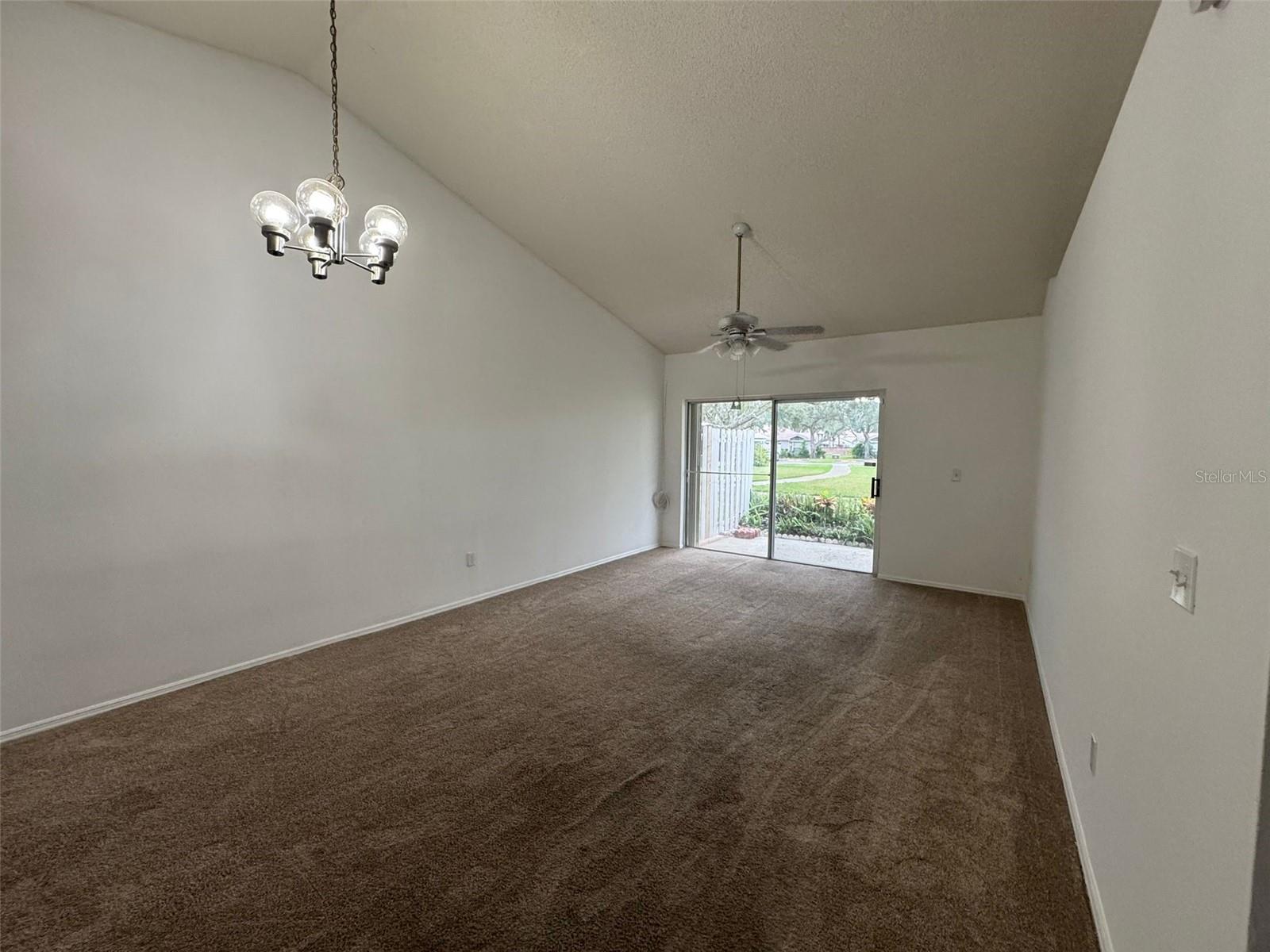 Image 18 of 23 For 1258 Lucaya Circle