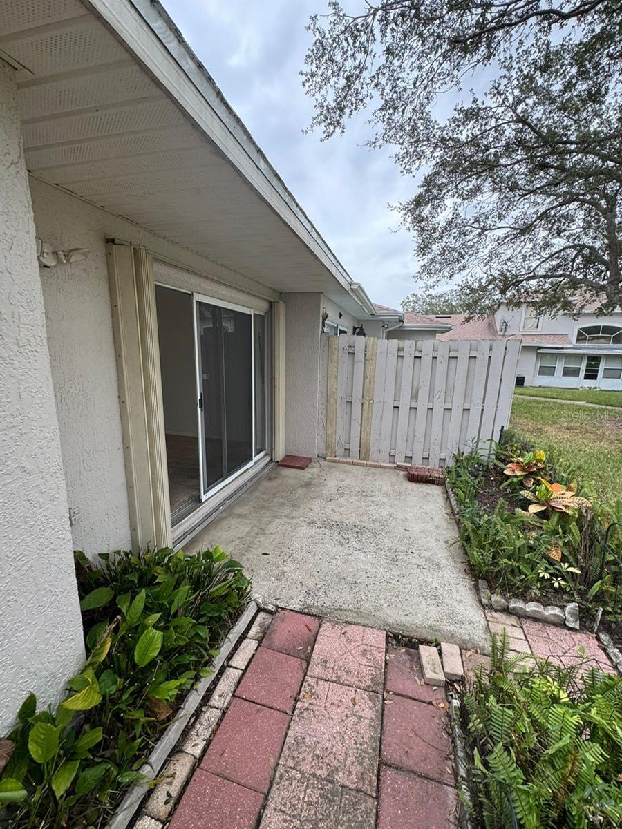 Image 20 of 23 For 1258 Lucaya Circle