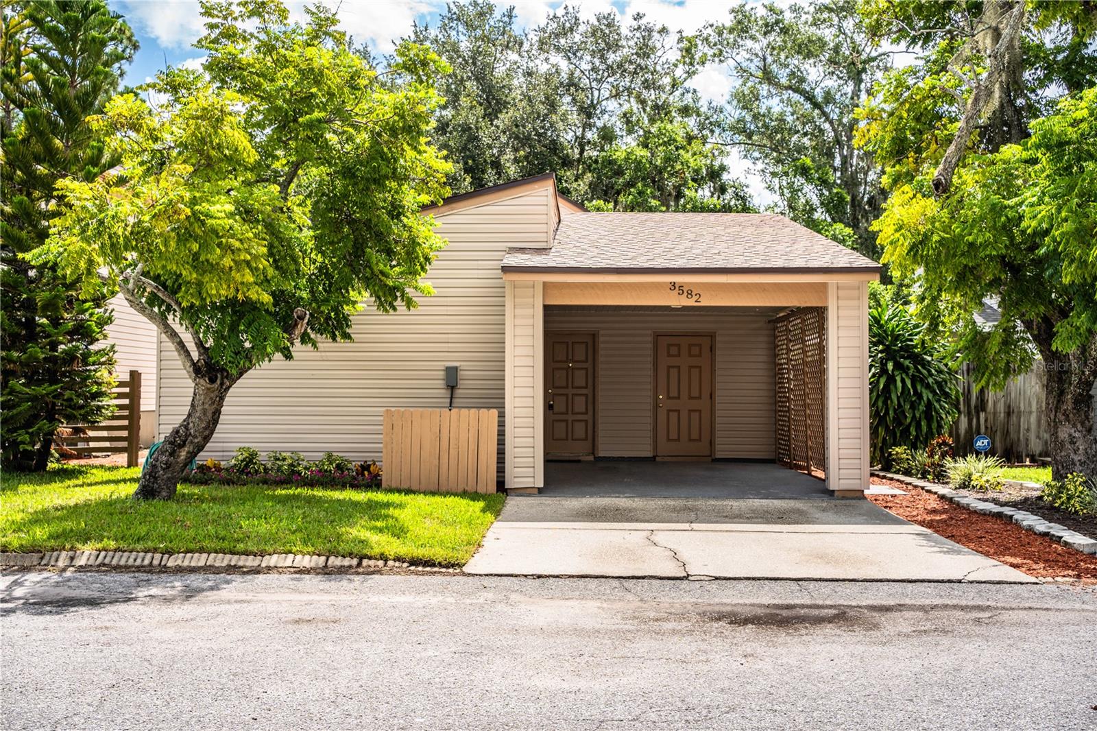 Details for 3582 Raintree Court, LAKELAND, FL 33803