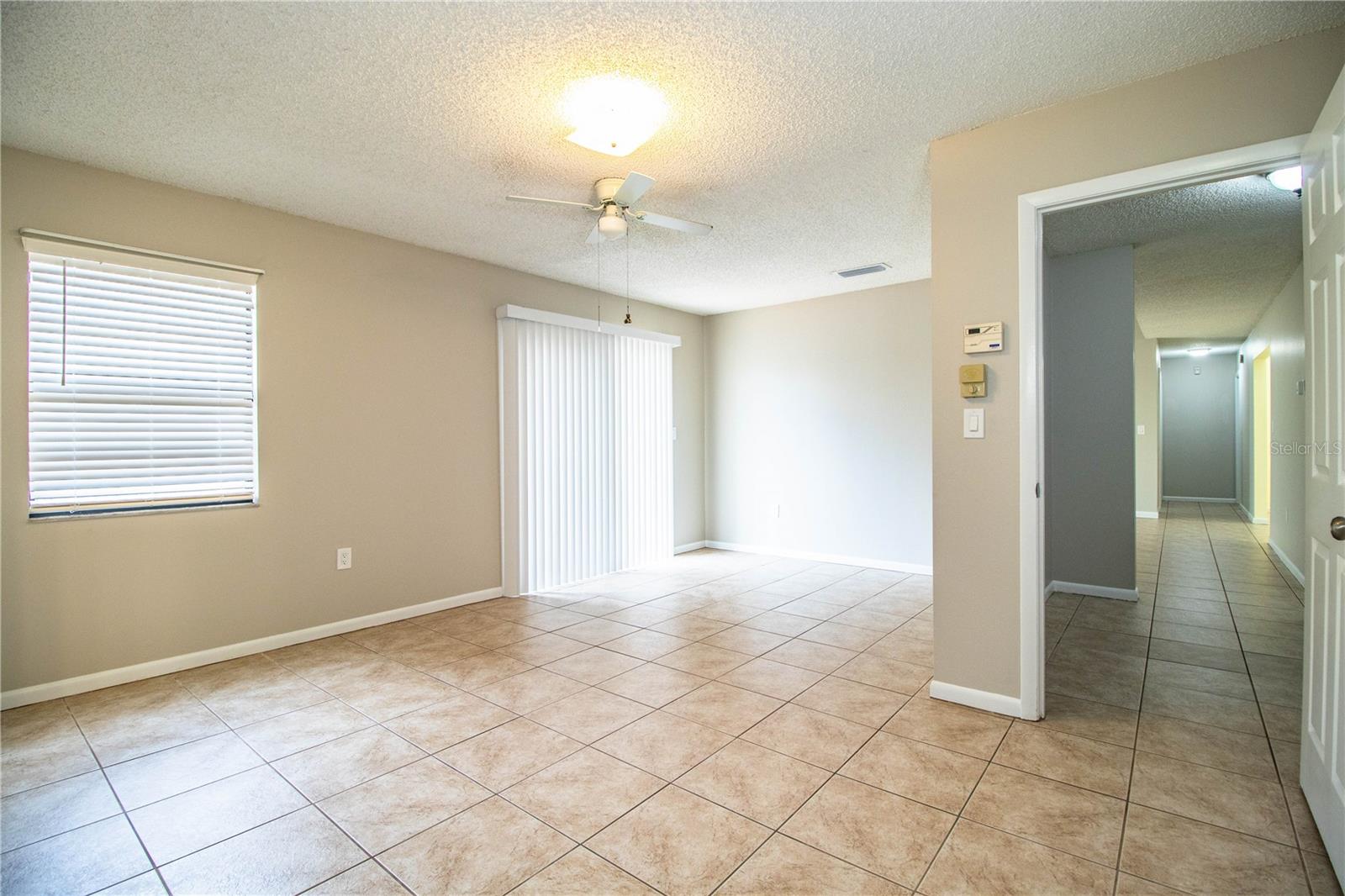 Image 17 of 38 For 3582 Raintree Court