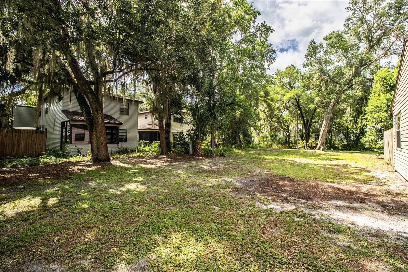 Image 35 of 38 For 3582 Raintree Court