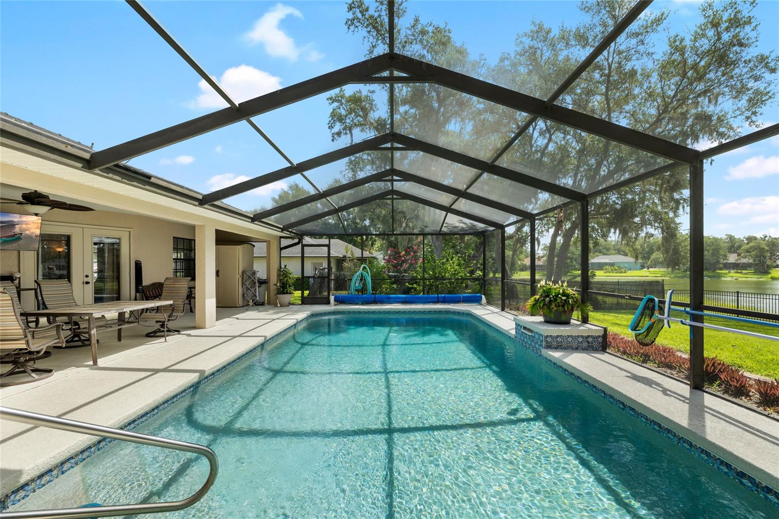 Image 36 of 44 For 2208 Deerbrook Drive
