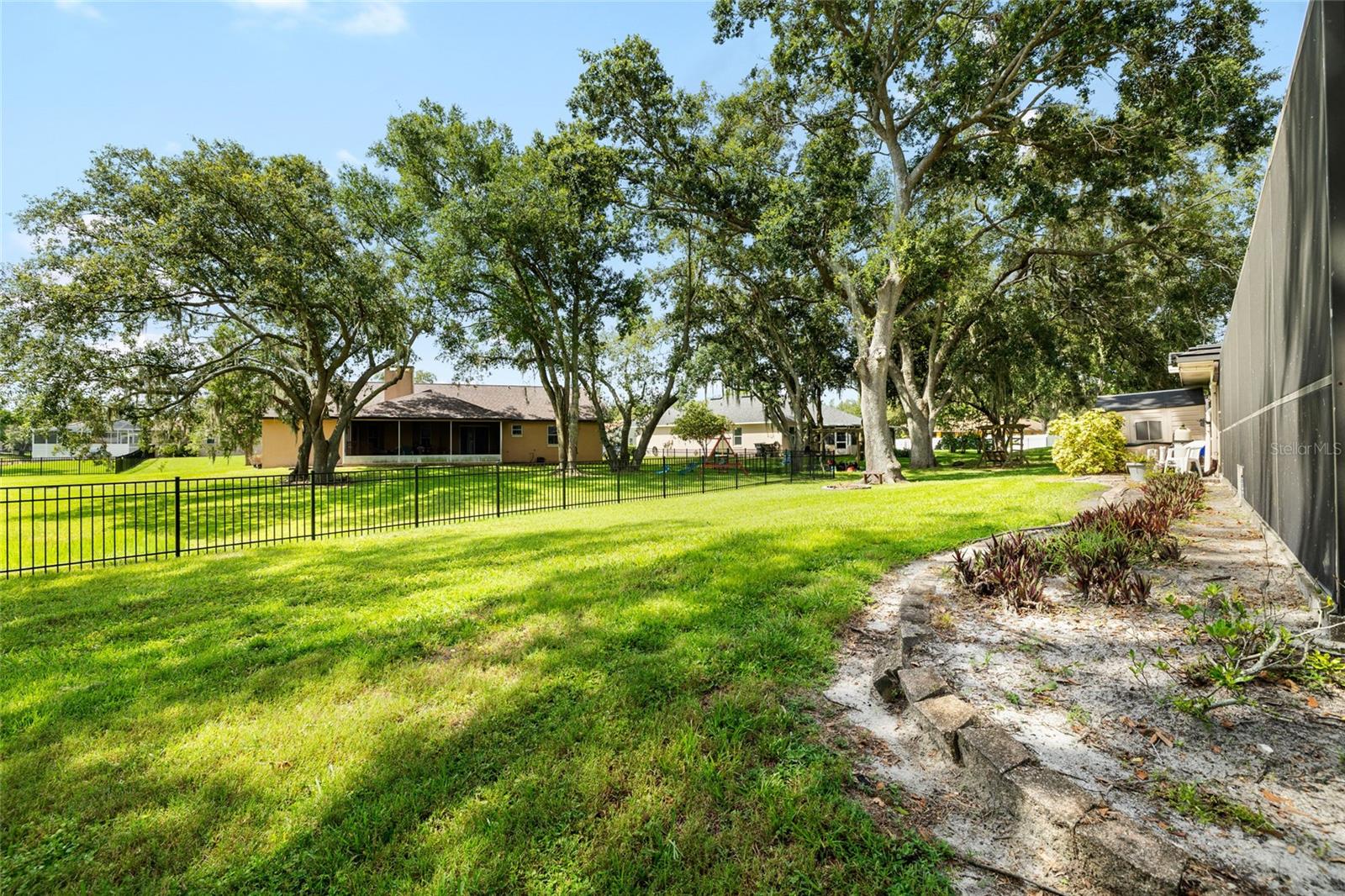 Image 43 of 44 For 2208 Deerbrook Drive