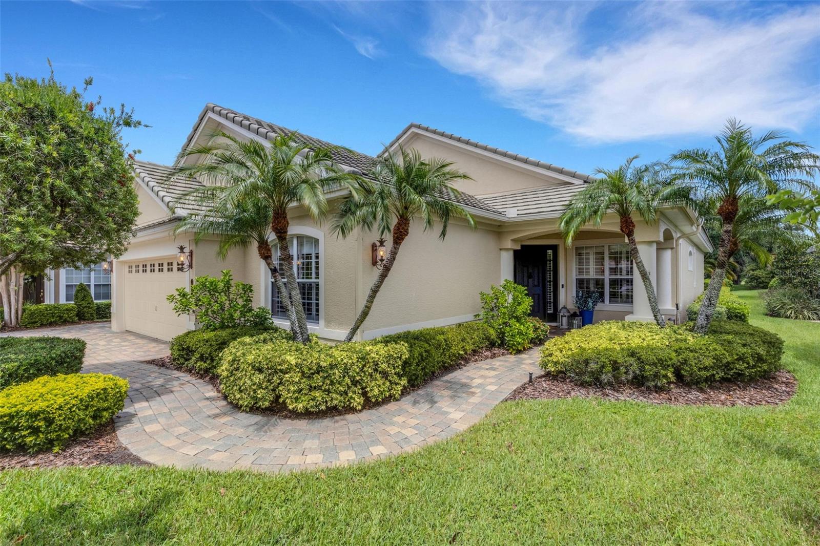 Image 2 of 63 For 2633 Bellerive Drive