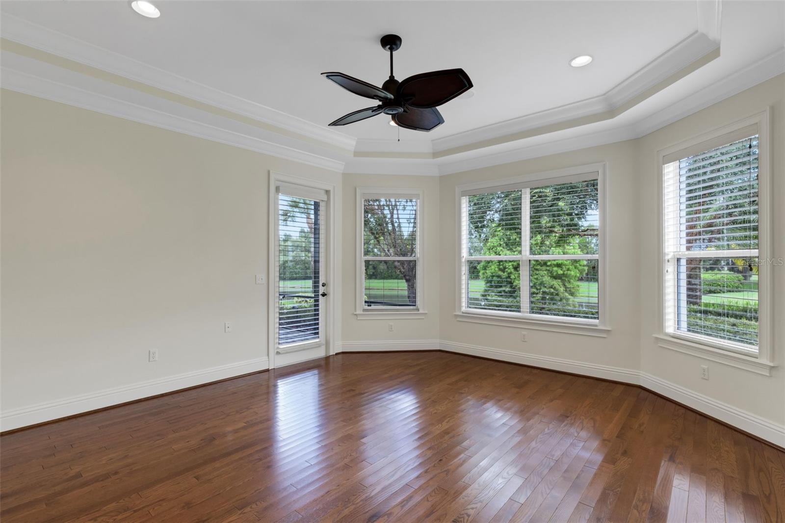 Image 31 of 63 For 2633 Bellerive Drive