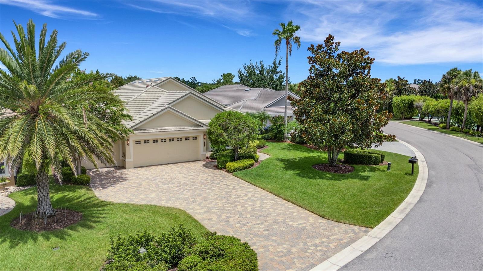 Image 60 of 63 For 2633 Bellerive Drive