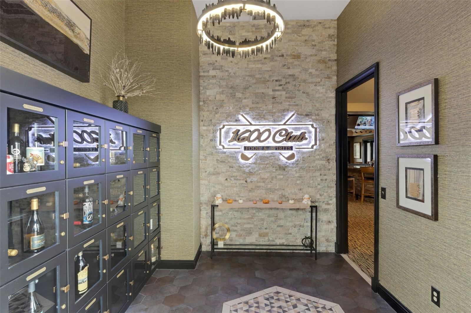 Image 70 of 87 For 2633 Bellerive Drive