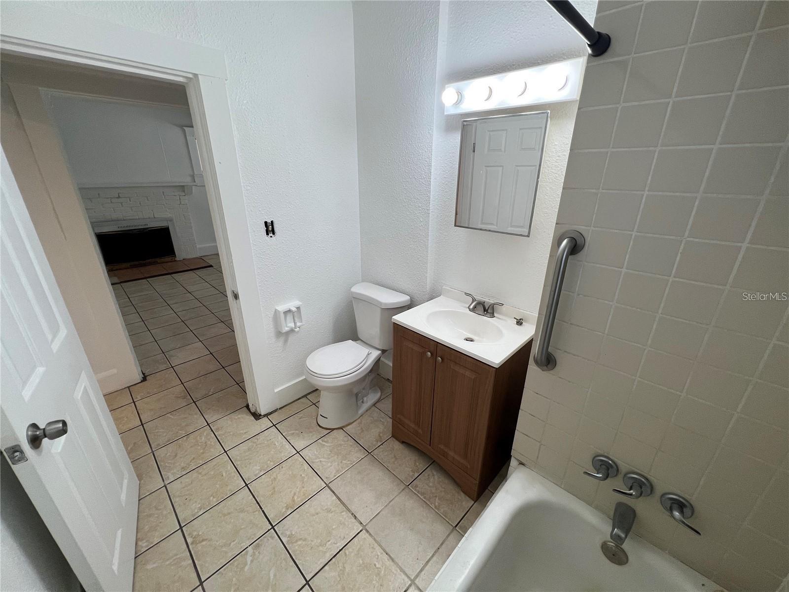 Image 12 of 15 For 1227 13th Avenue S