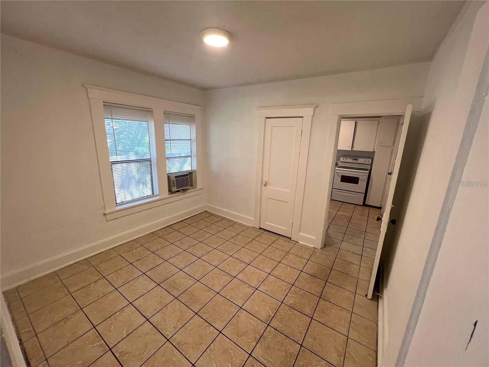 Image 14 of 15 For 1227 13th Avenue S