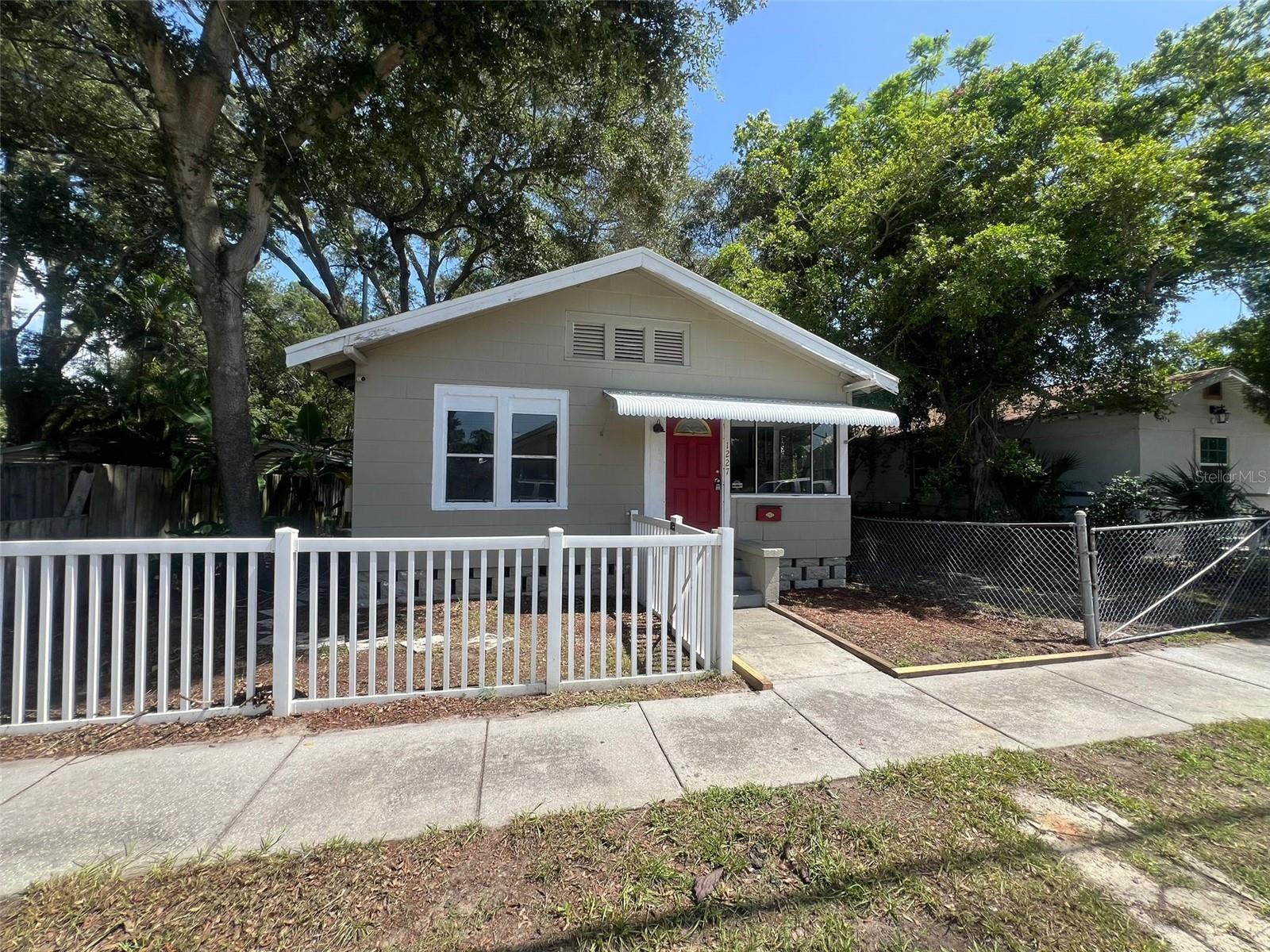 Image 2 of 15 For 1227 13th Avenue S