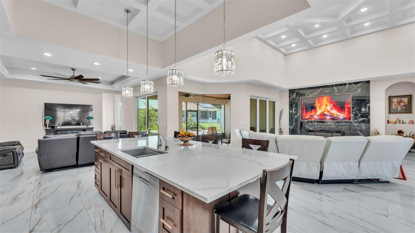 Image 10 of 38 For 803 Lake Jessie Drive
