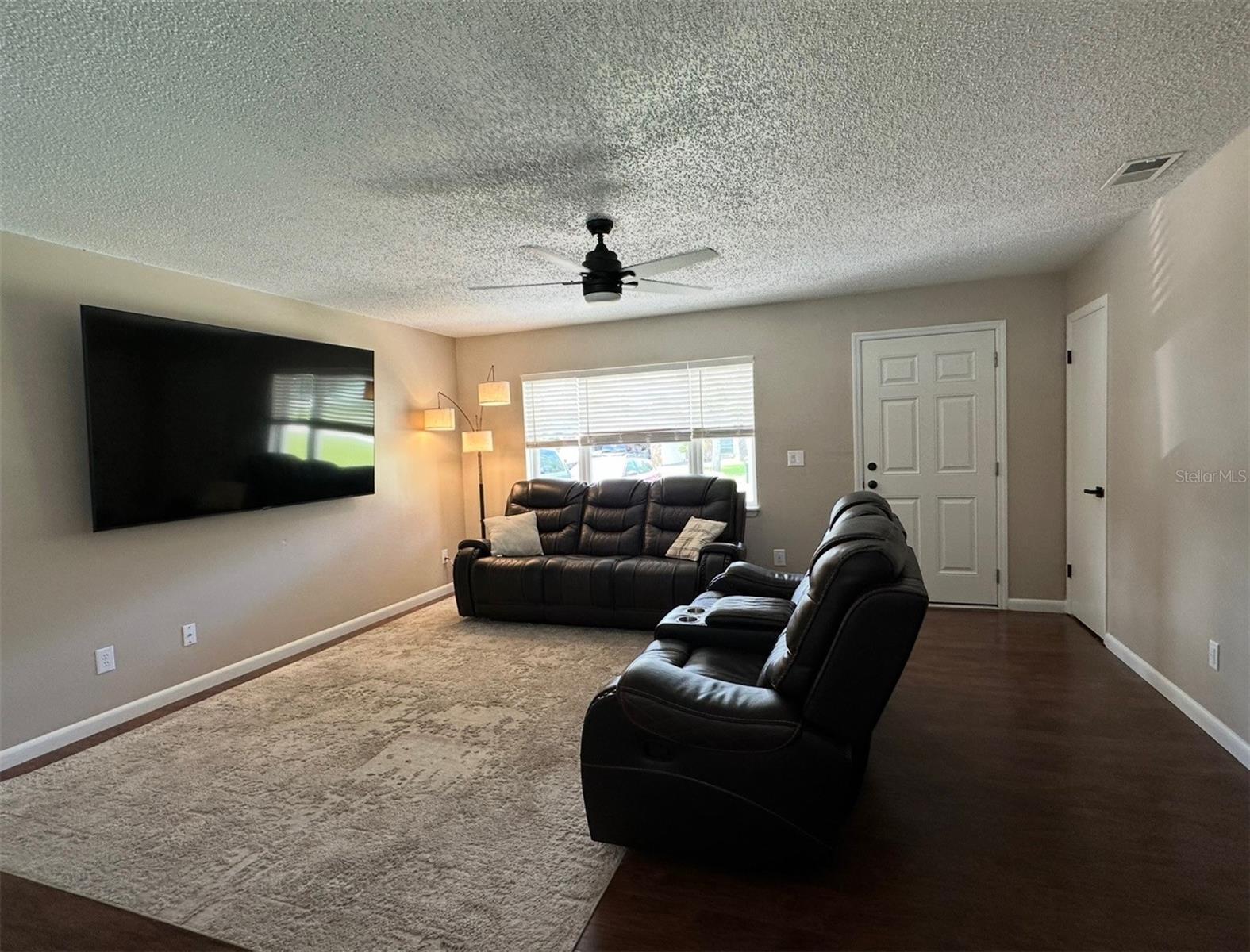 Image 4 of 31 For 37341 Rutledge Drive
