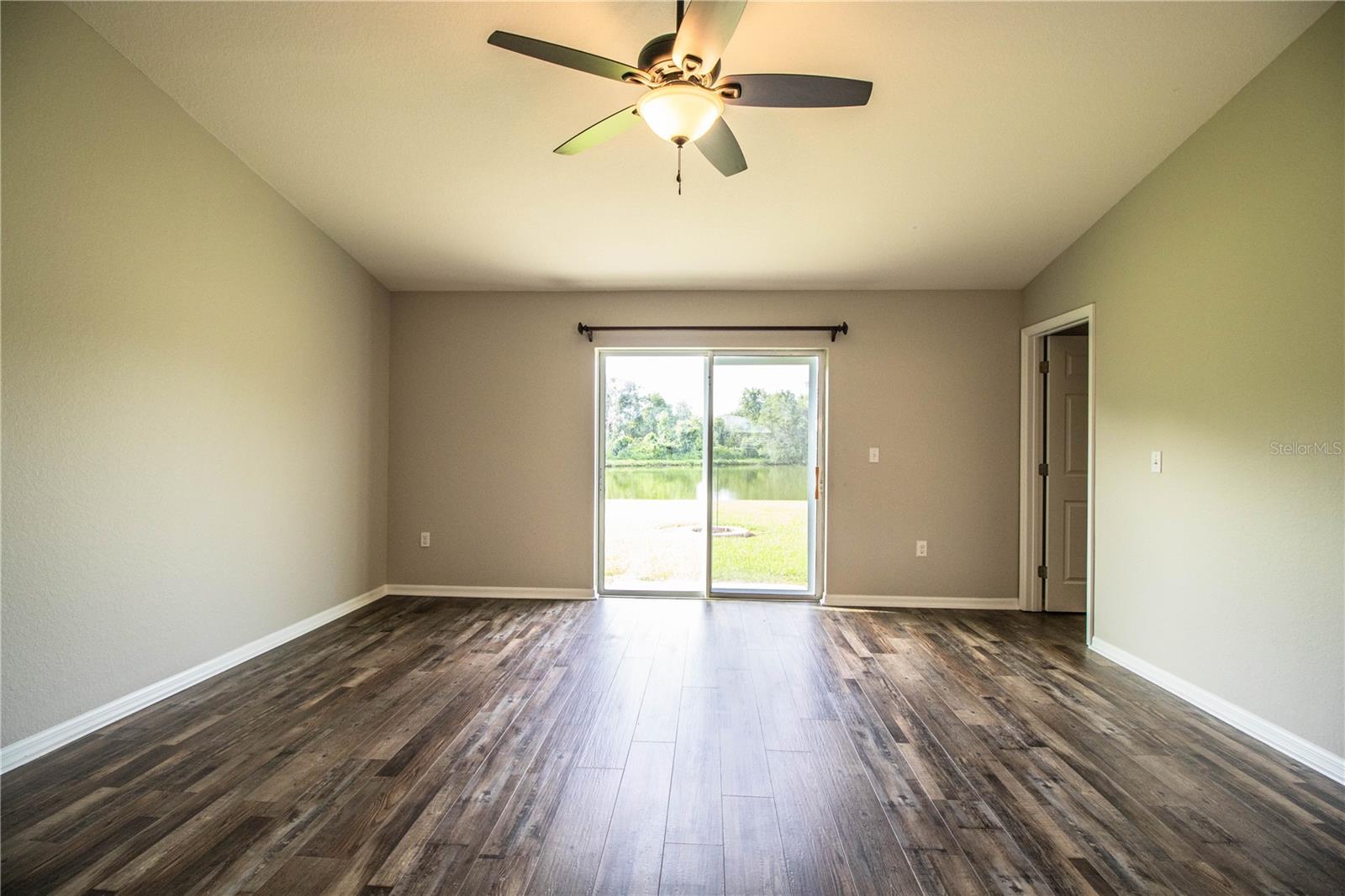Image 15 of 51 For 2745 Stonewood Drive
