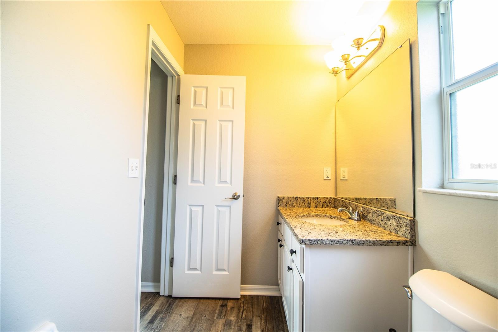 Image 23 of 51 For 2745 Stonewood Drive