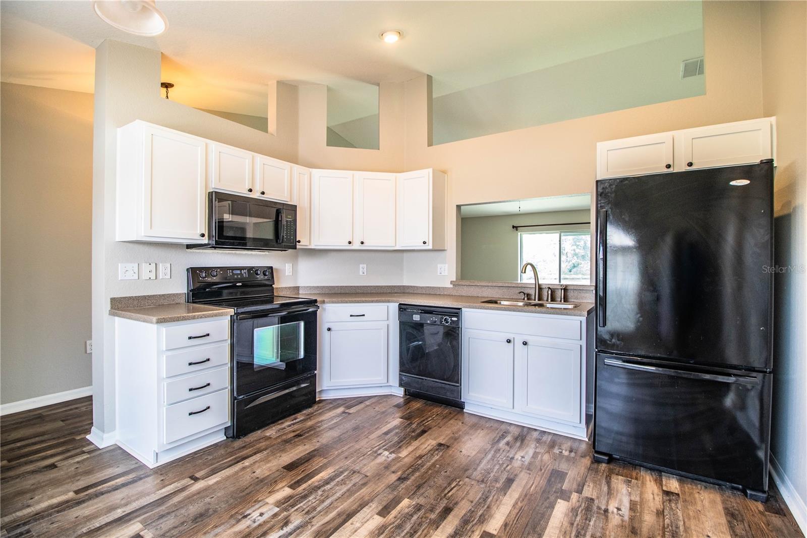 Image 6 of 51 For 2745 Stonewood Drive