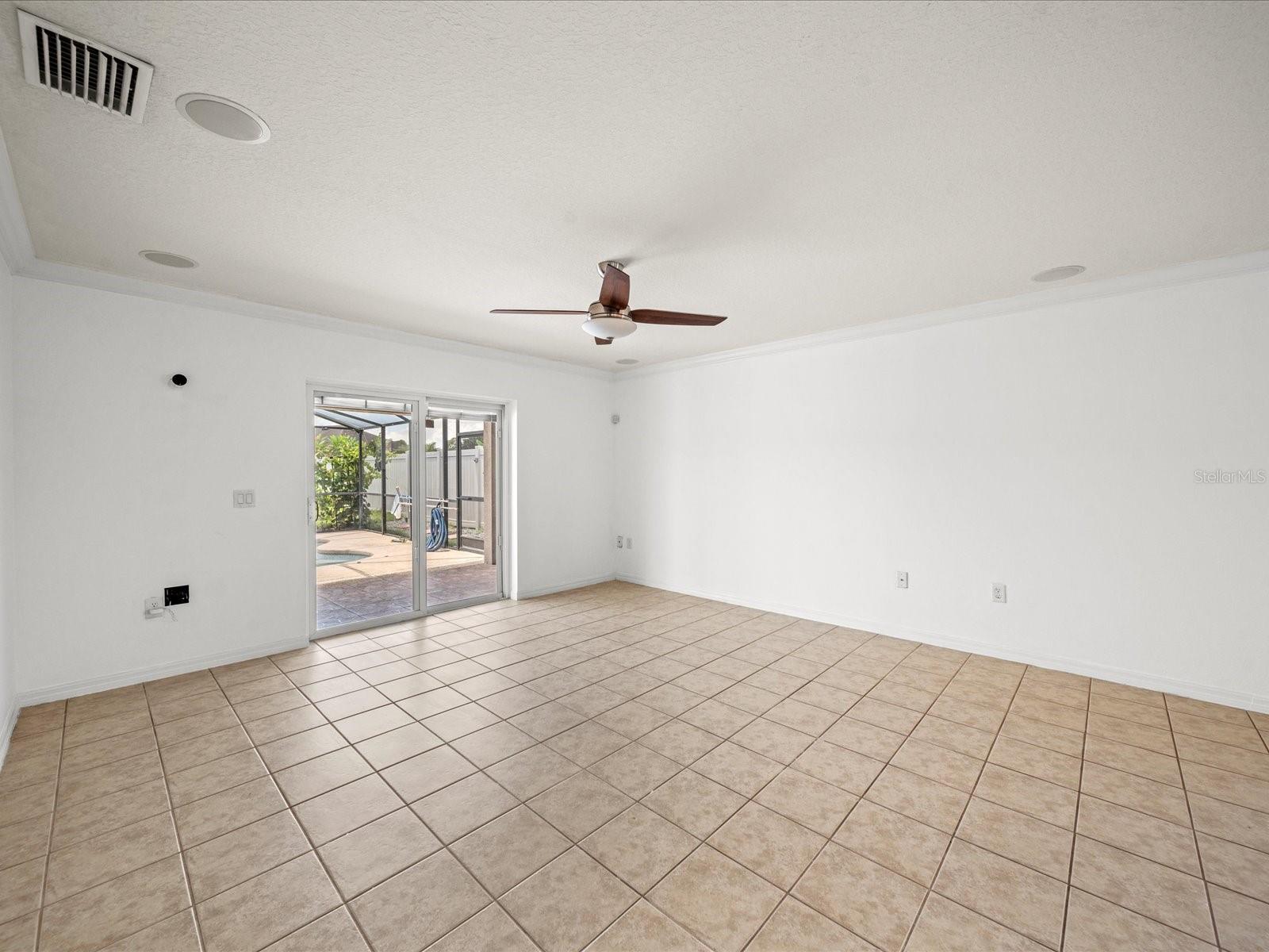Image 26 of 60 For 5611 Aral Drive