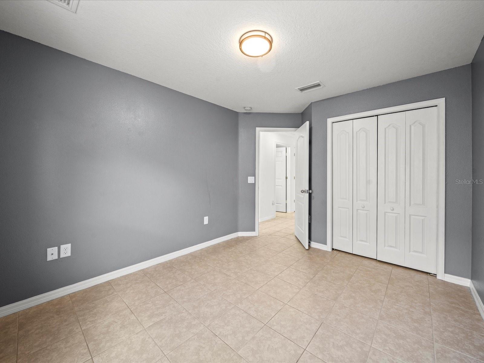 Image 32 of 60 For 5611 Aral Drive