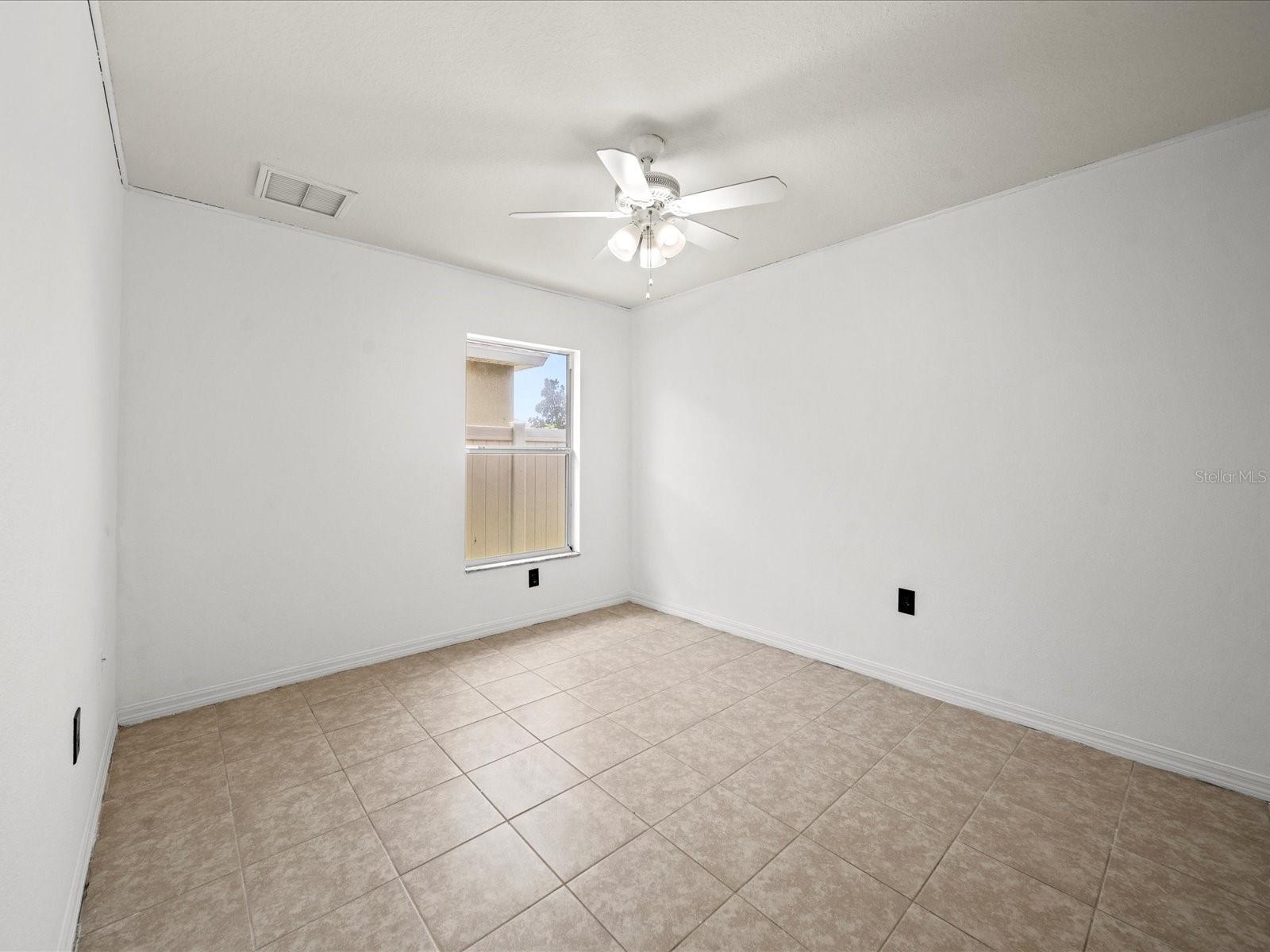 Image 33 of 60 For 5611 Aral Drive