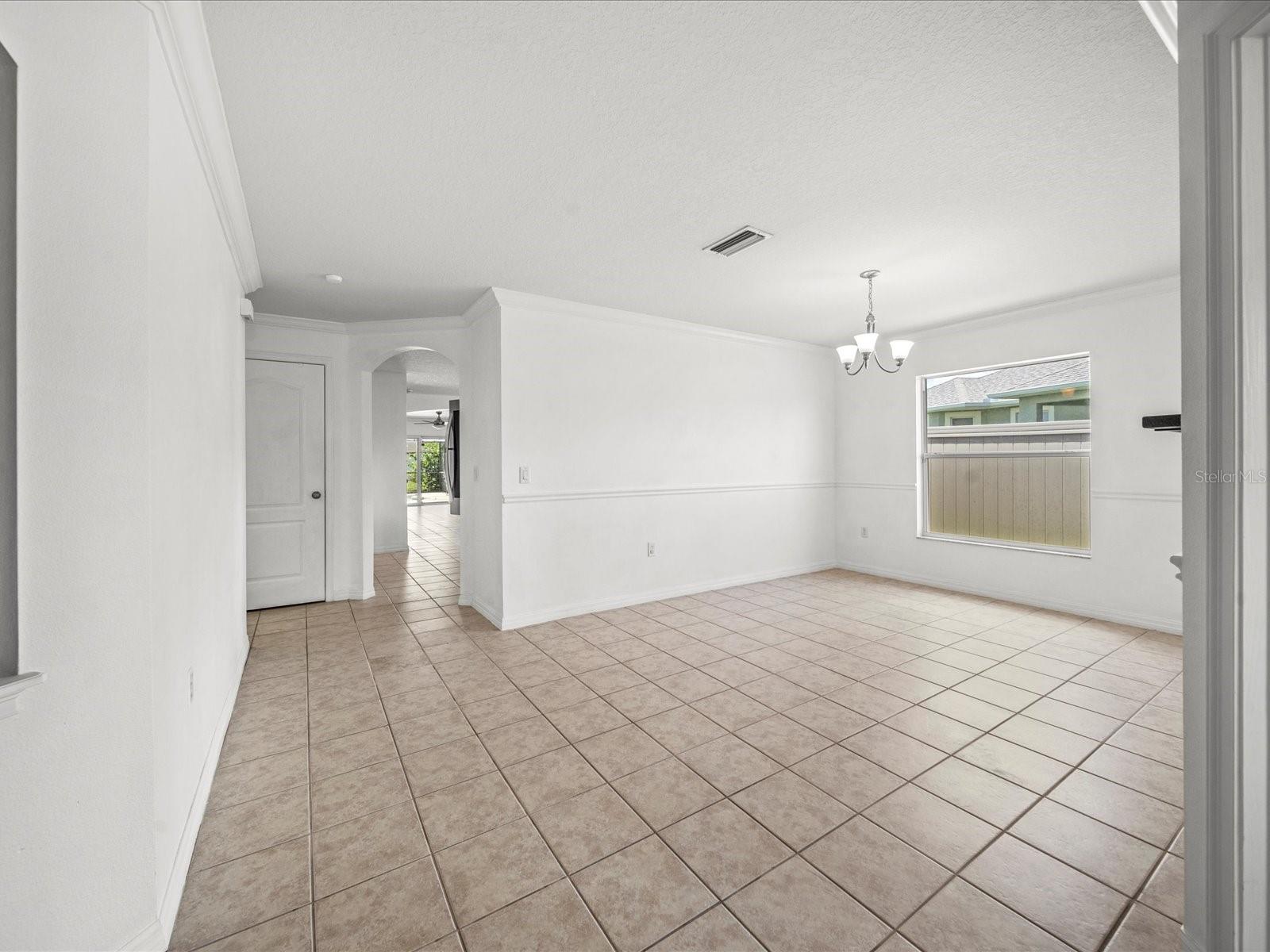 Image 38 of 60 For 5611 Aral Drive