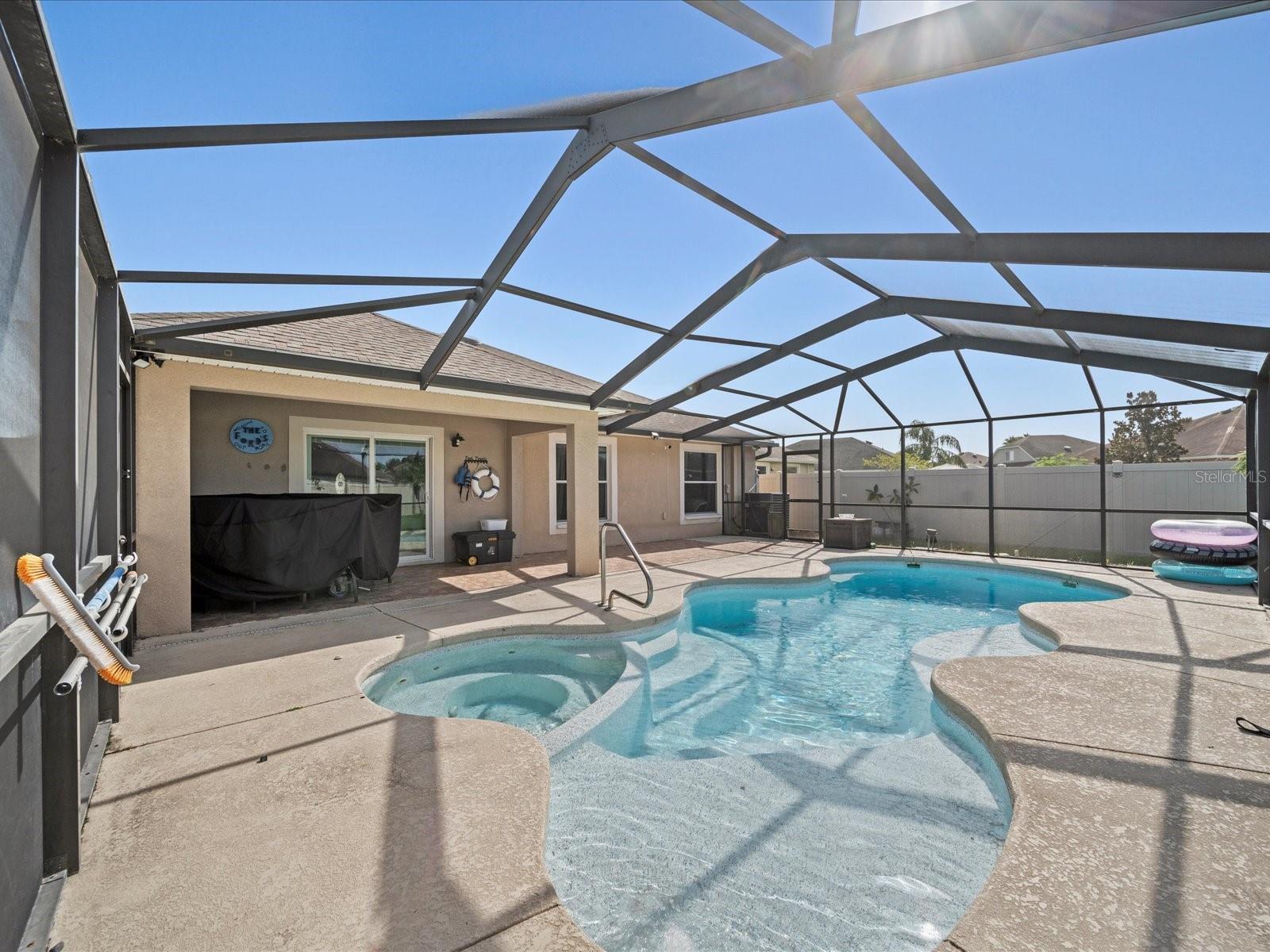 Image 8 of 60 For 5611 Aral Drive