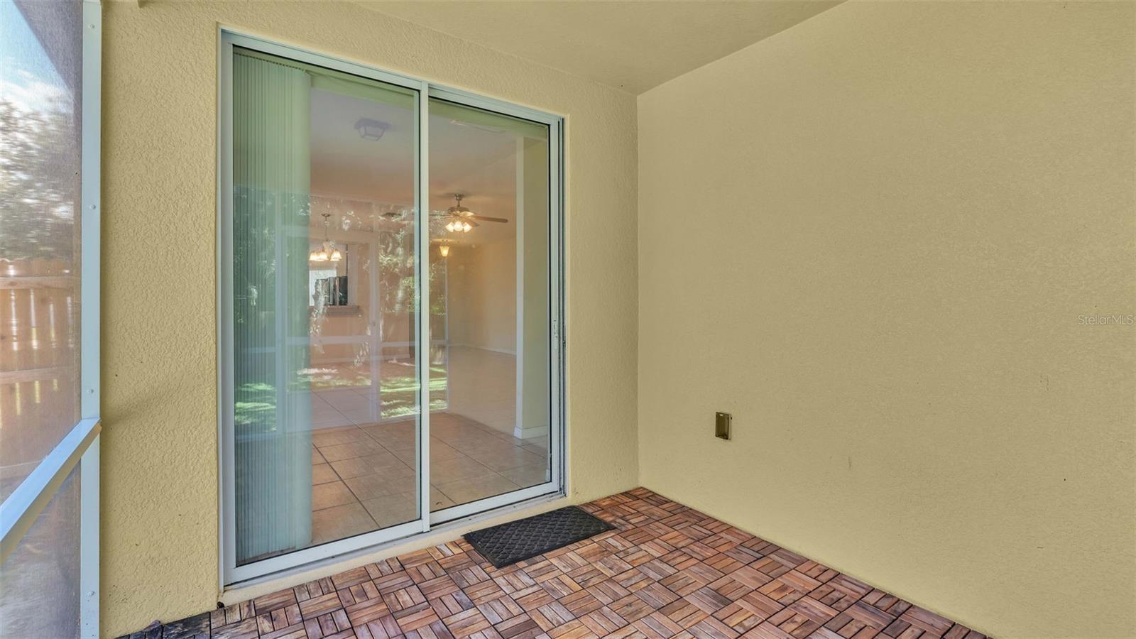 Image 26 of 32 For 6838 Glenbrook Drive