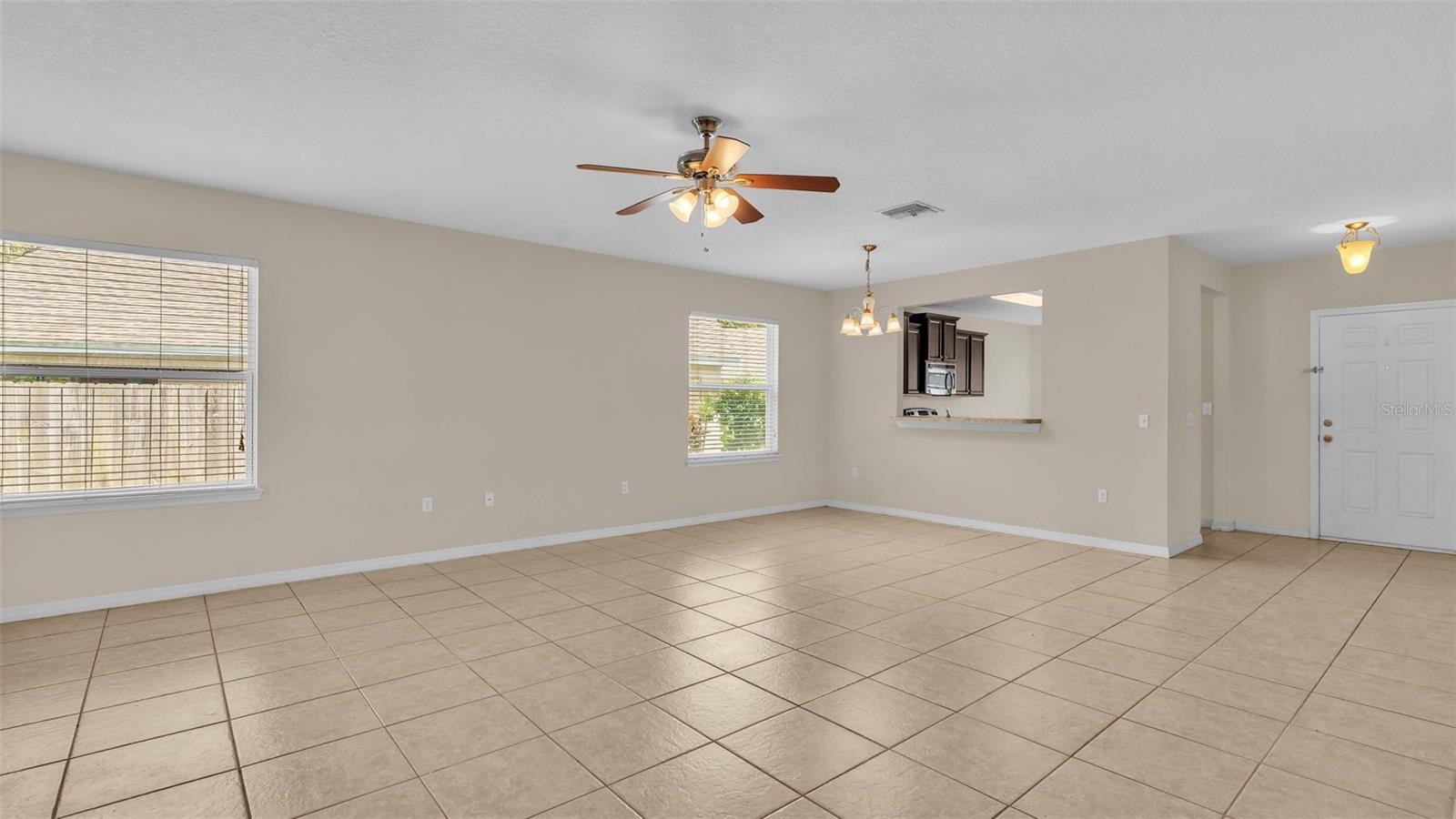 Image 4 of 32 For 6838 Glenbrook Drive