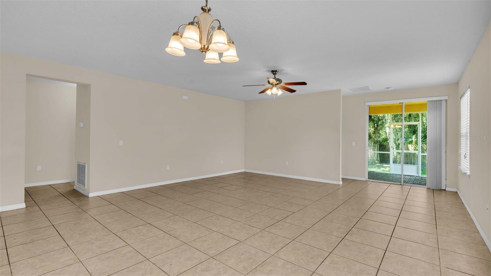 Image 5 of 32 For 6838 Glenbrook Drive
