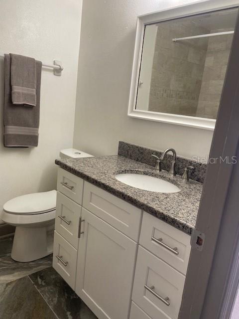 Image 21 of 27 For 1100 Lowry Avenue 33