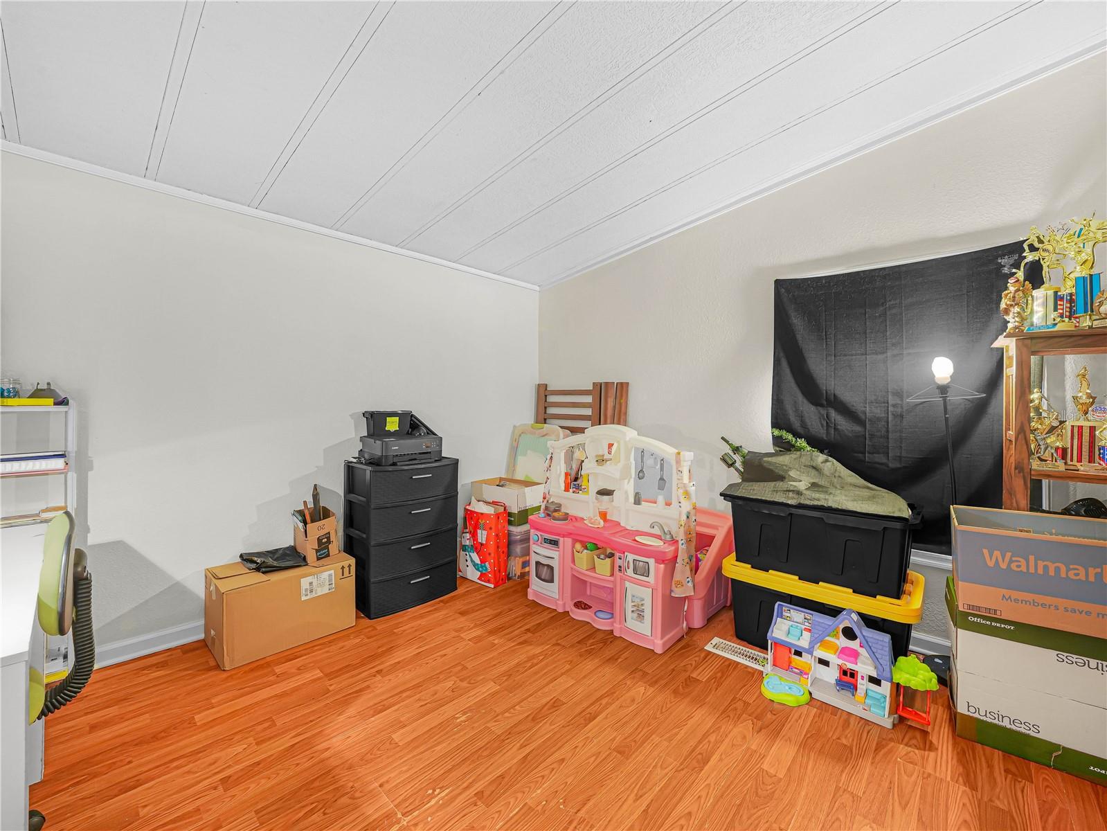 Image 24 of 39 For 2227 Bruton Road
