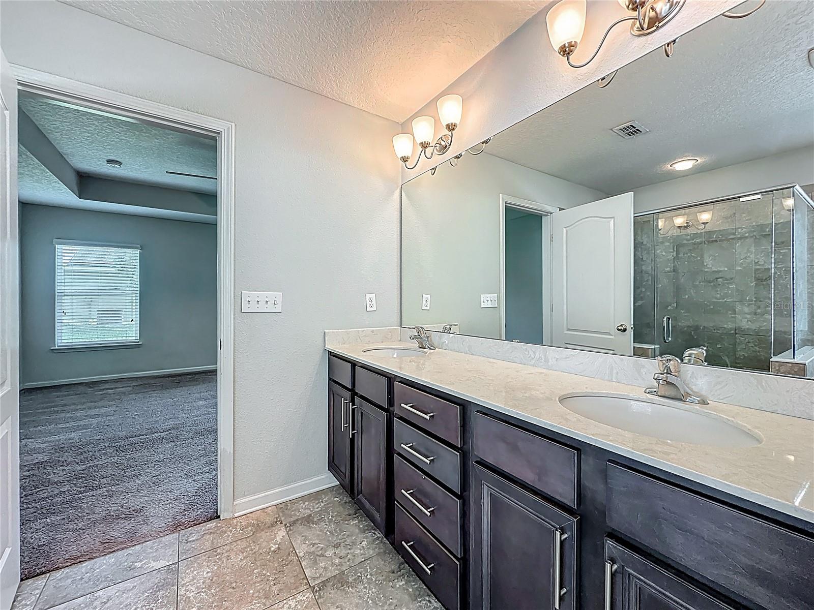 Image 22 of 29 For 12586 Itani Way