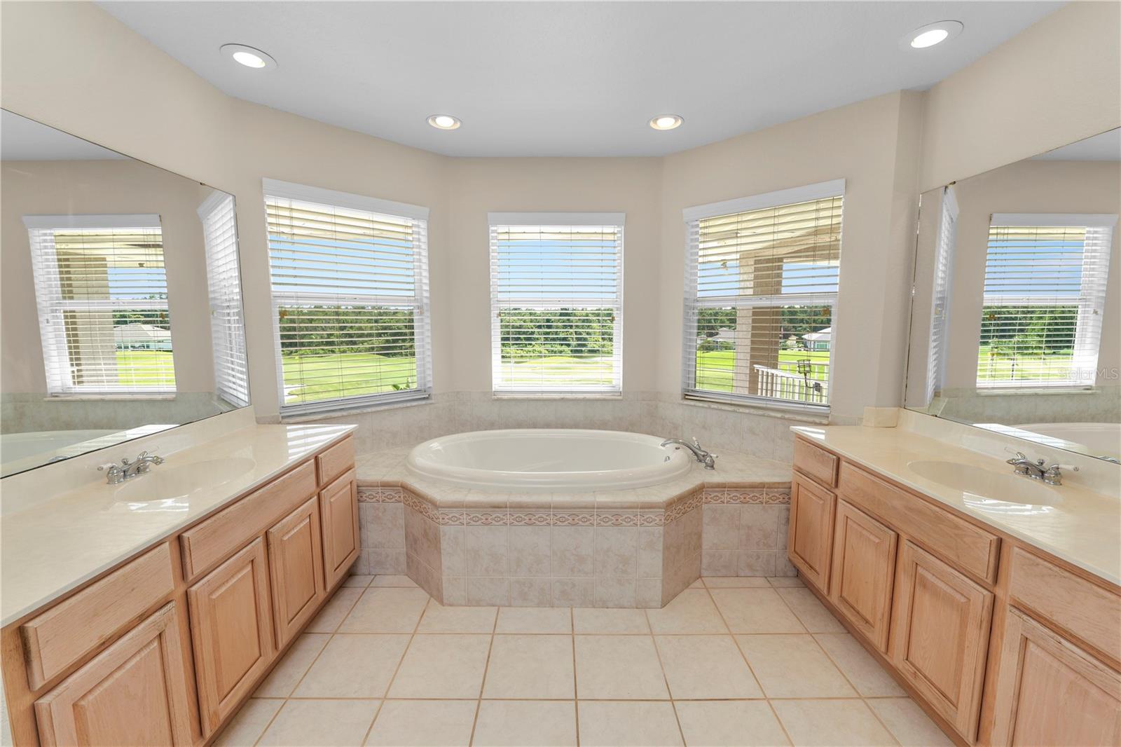 Image 26 of 69 For 2710 Huntington Hills Drive