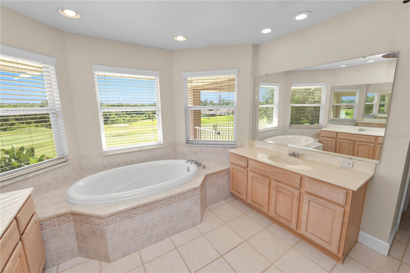 Image 27 of 69 For 2710 Huntington Hills Drive