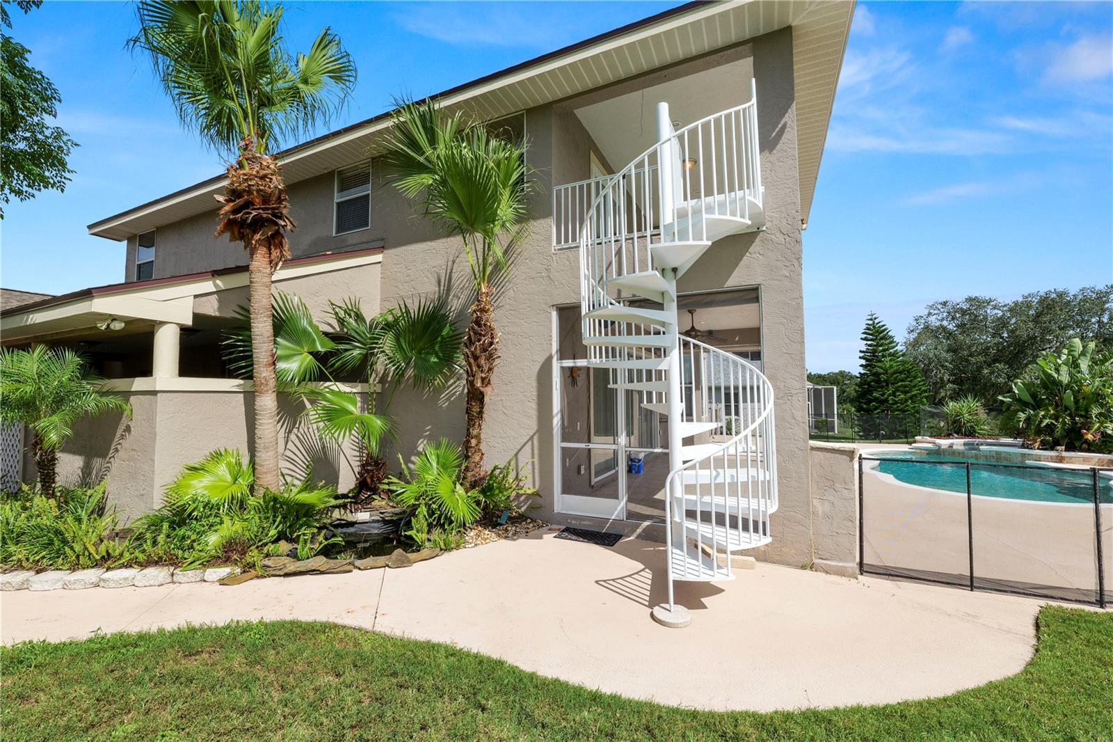 Image 47 of 69 For 2710 Huntington Hills Drive
