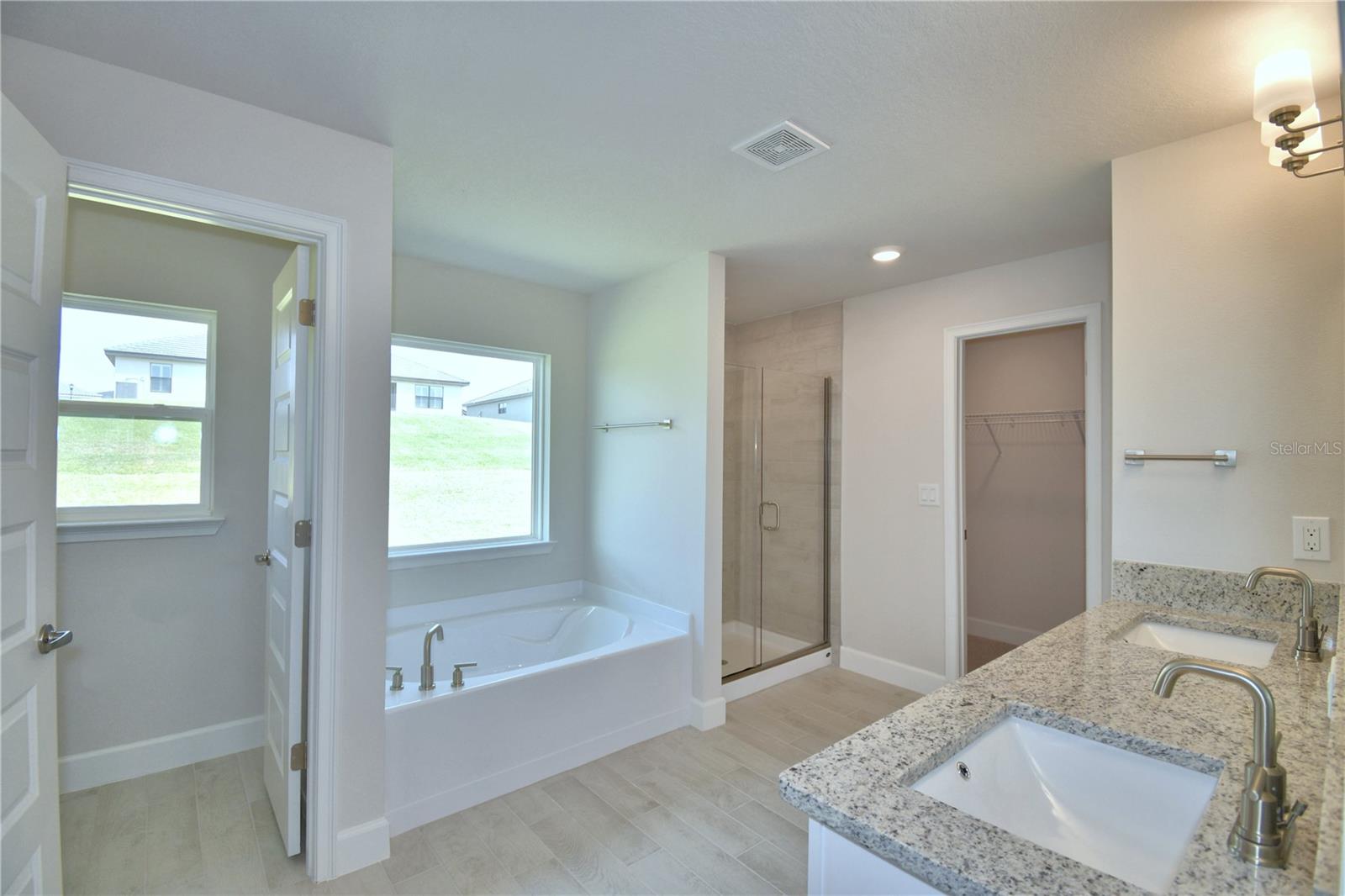Image 35 of 91 For 5298 Tennessee Ridge Court