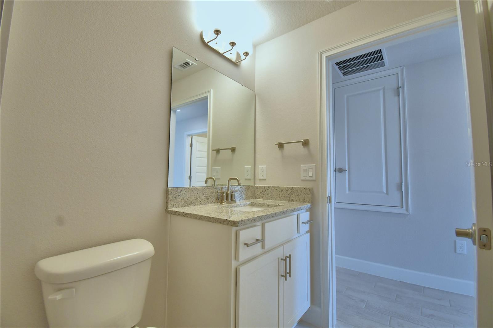 Image 50 of 91 For 5298 Tennessee Ridge Court