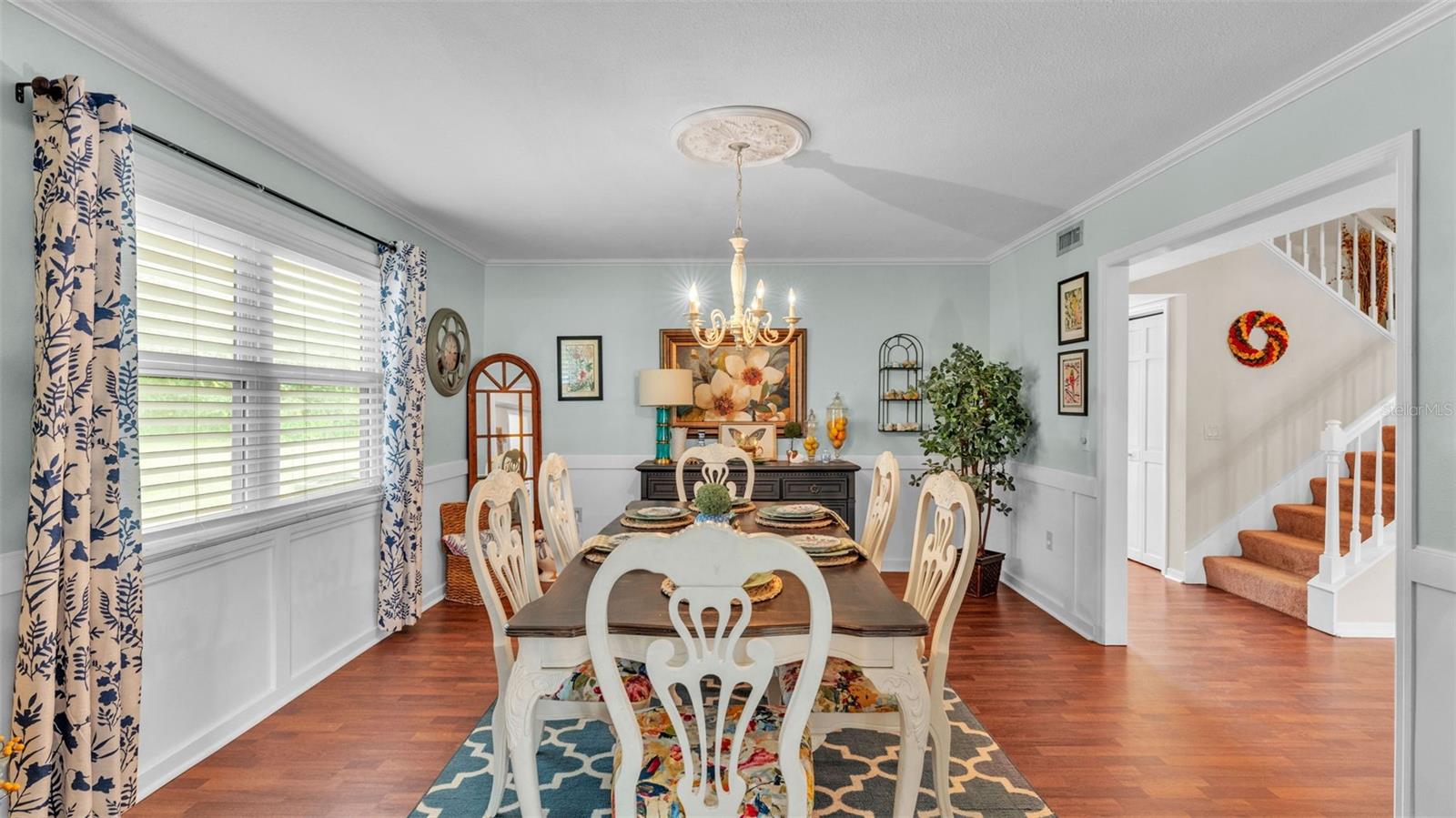 Image 19 of 90 For 512 Water Oak Court