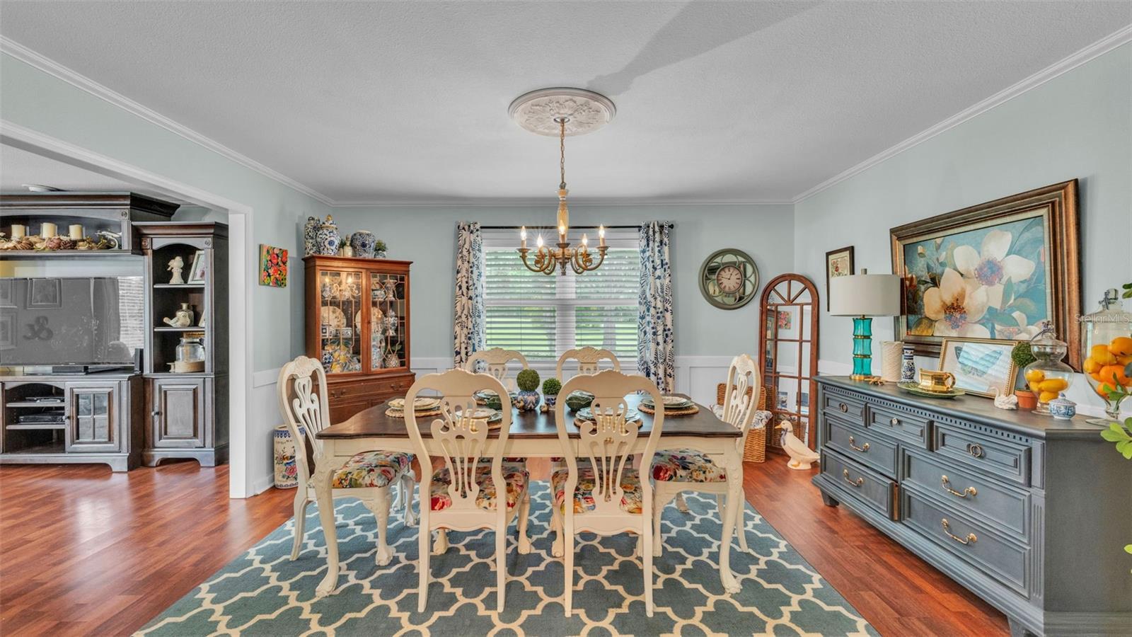 Image 20 of 90 For 512 Water Oak Court