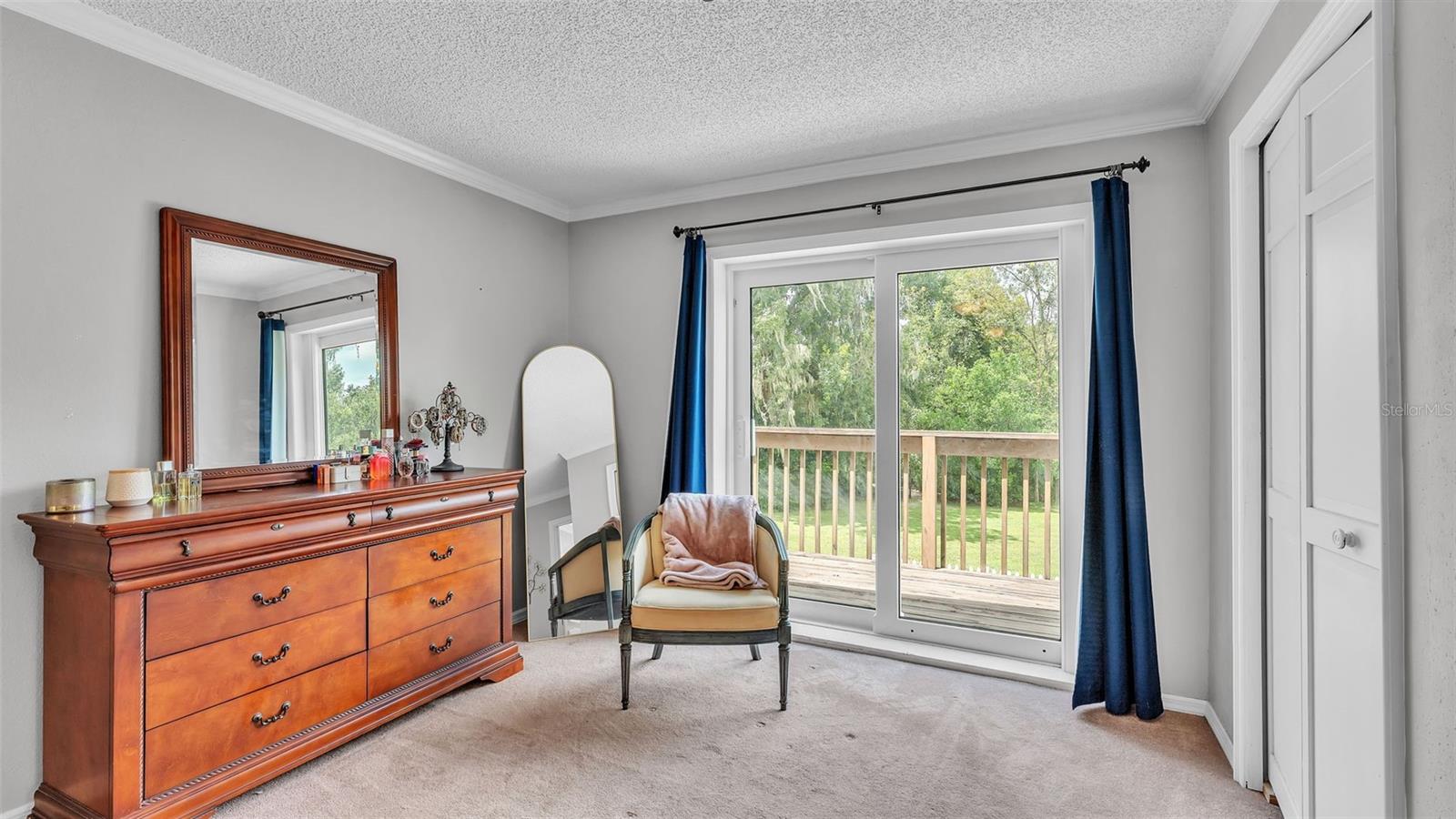 Image 42 of 90 For 512 Water Oak Court