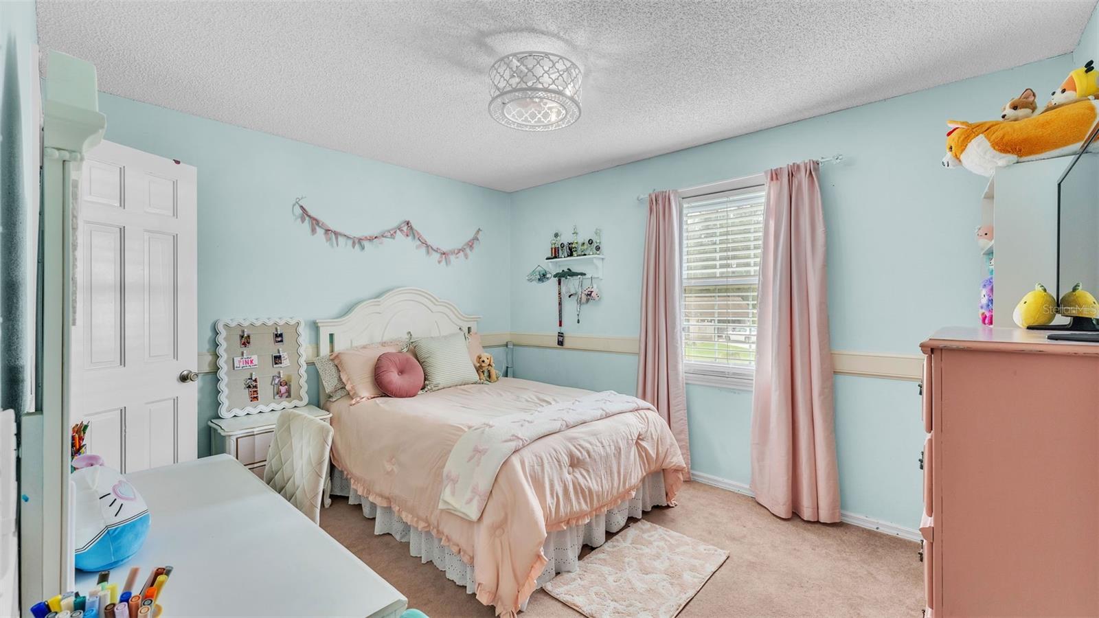 Image 55 of 90 For 512 Water Oak Court