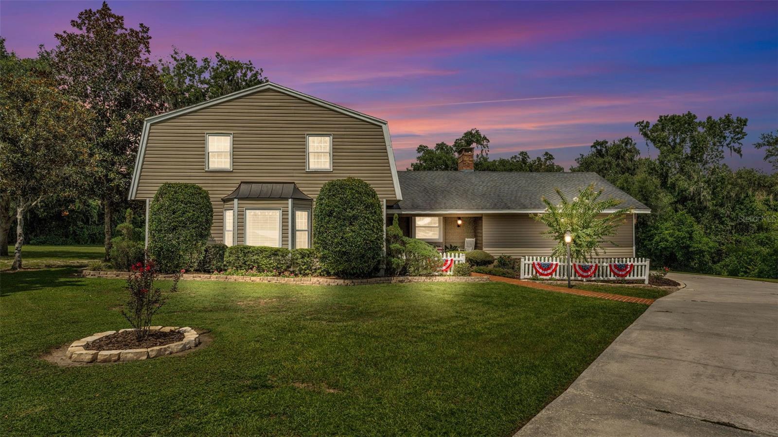 Image 76 of 90 For 512 Water Oak Court